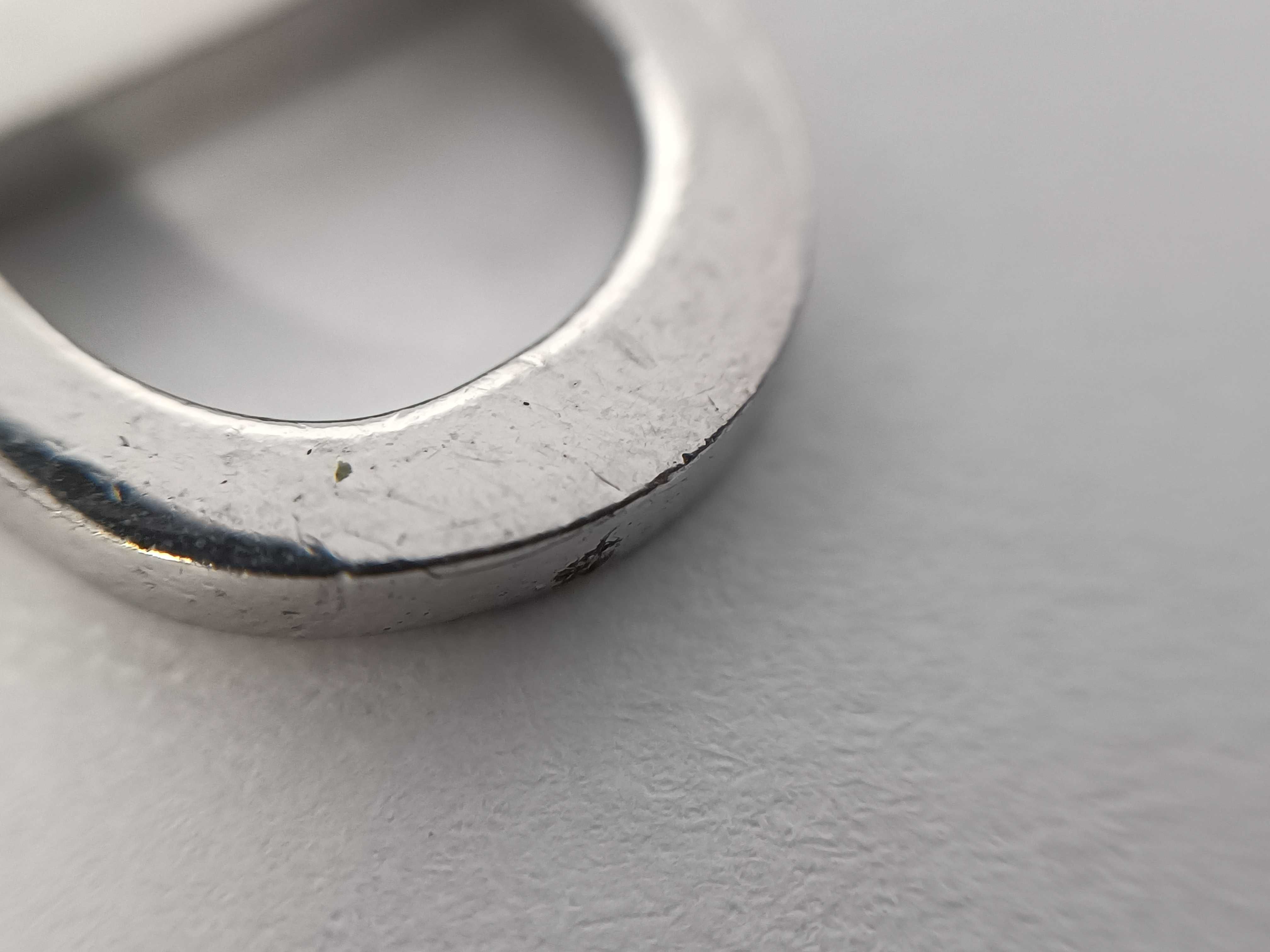 SV D mark earrings — view 6