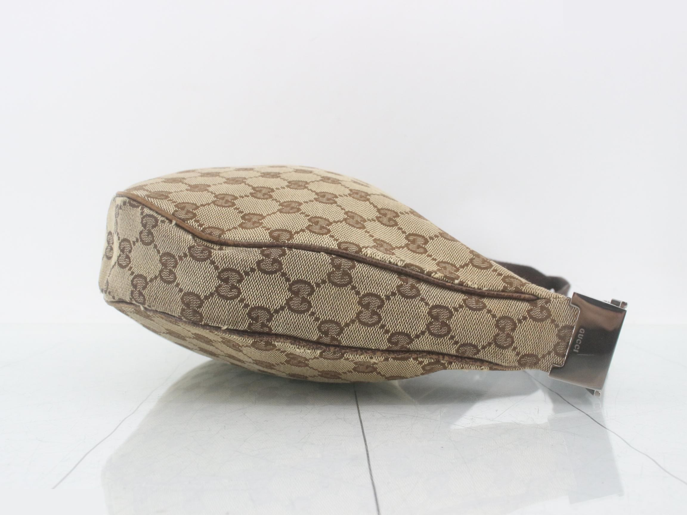 GG Canvas (Bag) - Half-Moon Shaped Shoulder Bag — view 3