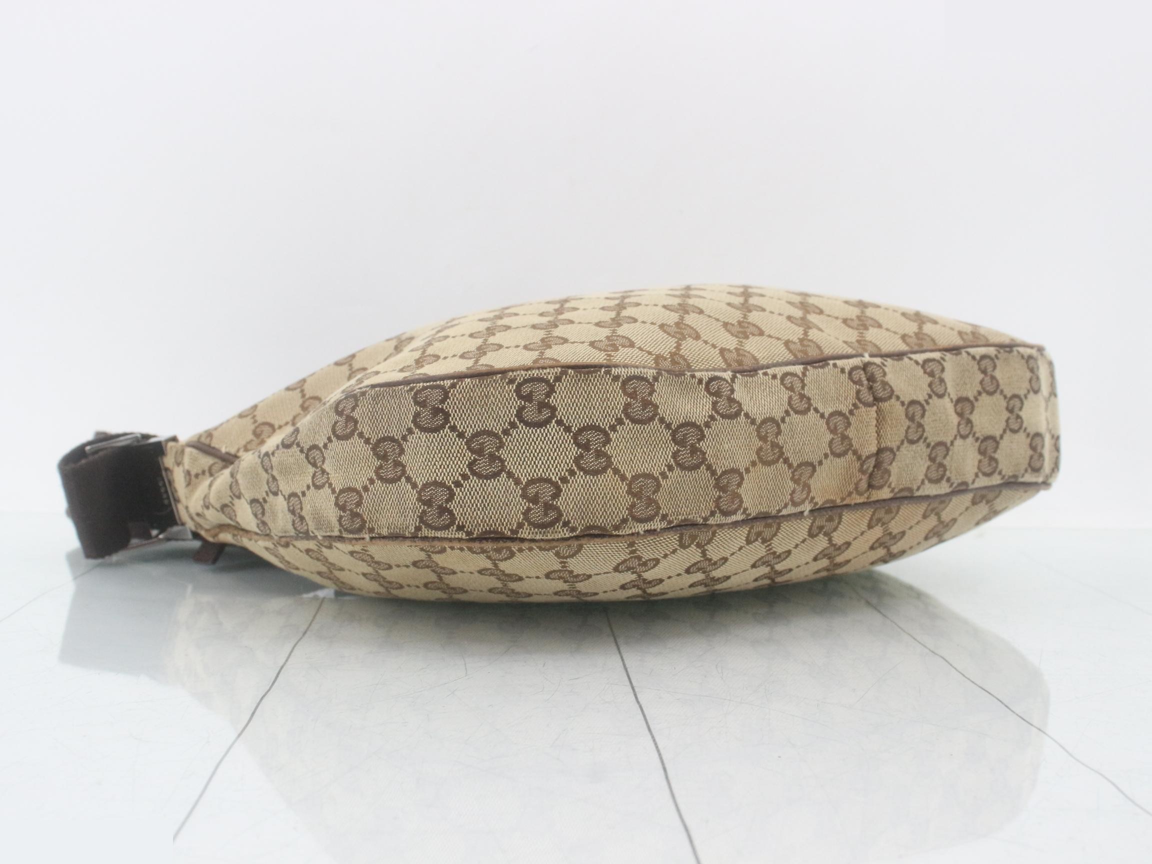 GG Canvas (Bag) - Half-Moon Shaped Shoulder Bag — view 5