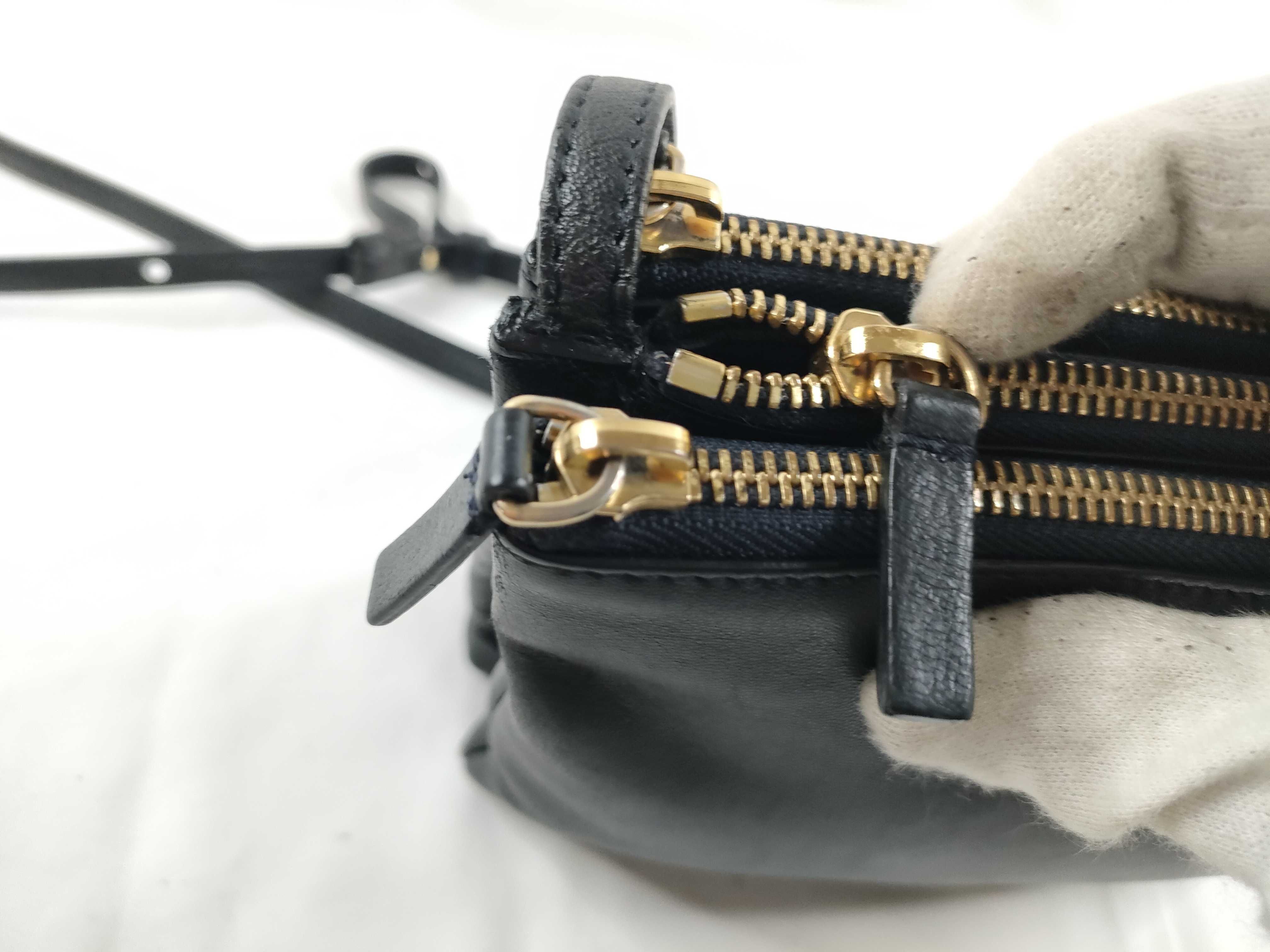 Trio Small Leather Shoulder Bag (Cereal Shoulder Bag) — view 8