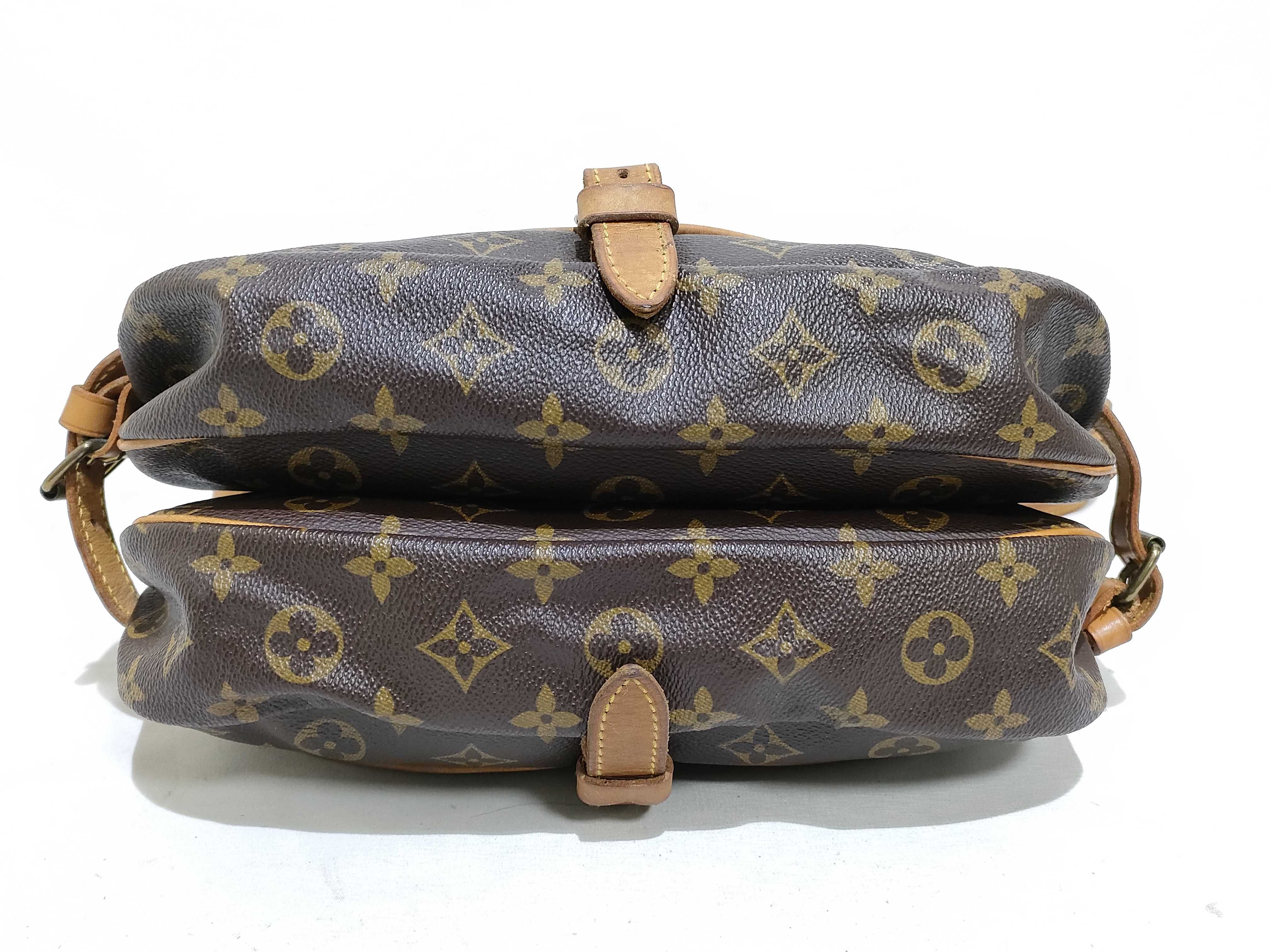 Monogram Louis Vuitton Monogram M42256 Saumur 30 AR0911 Shoulder Bag — view 7