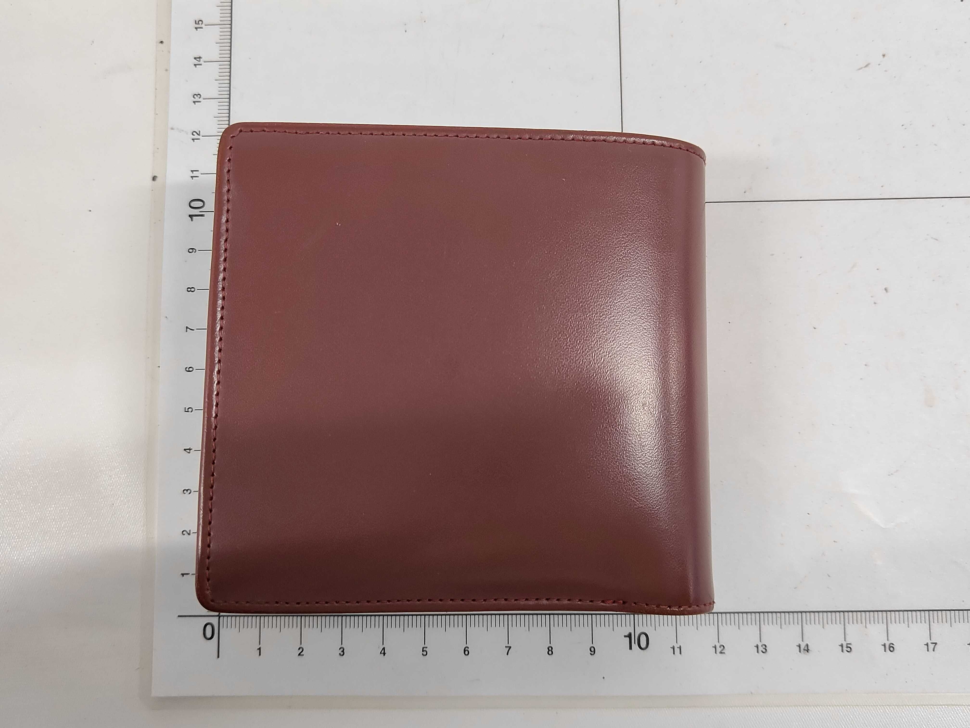 Must Line Bi-fold Leather Wallet — view 2