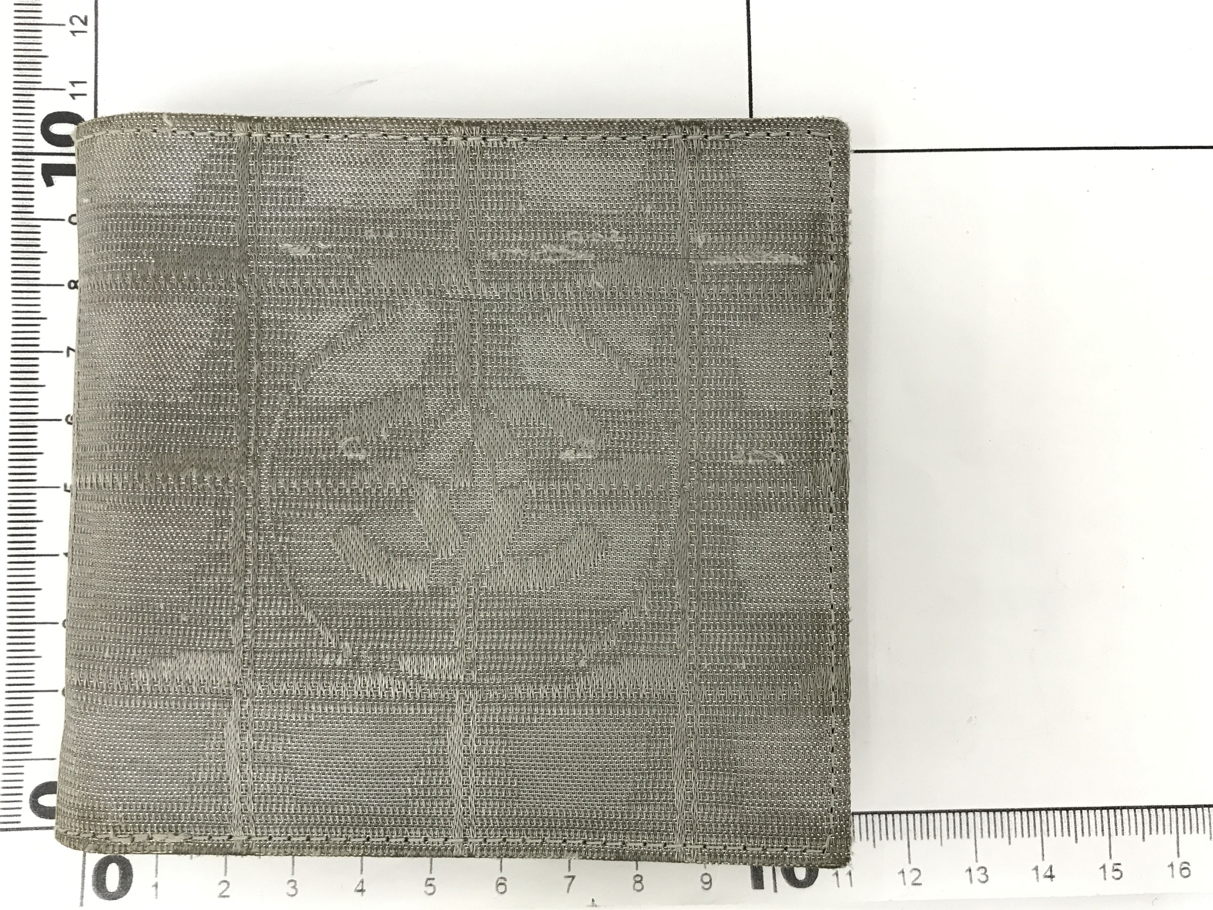 wallet — view 2