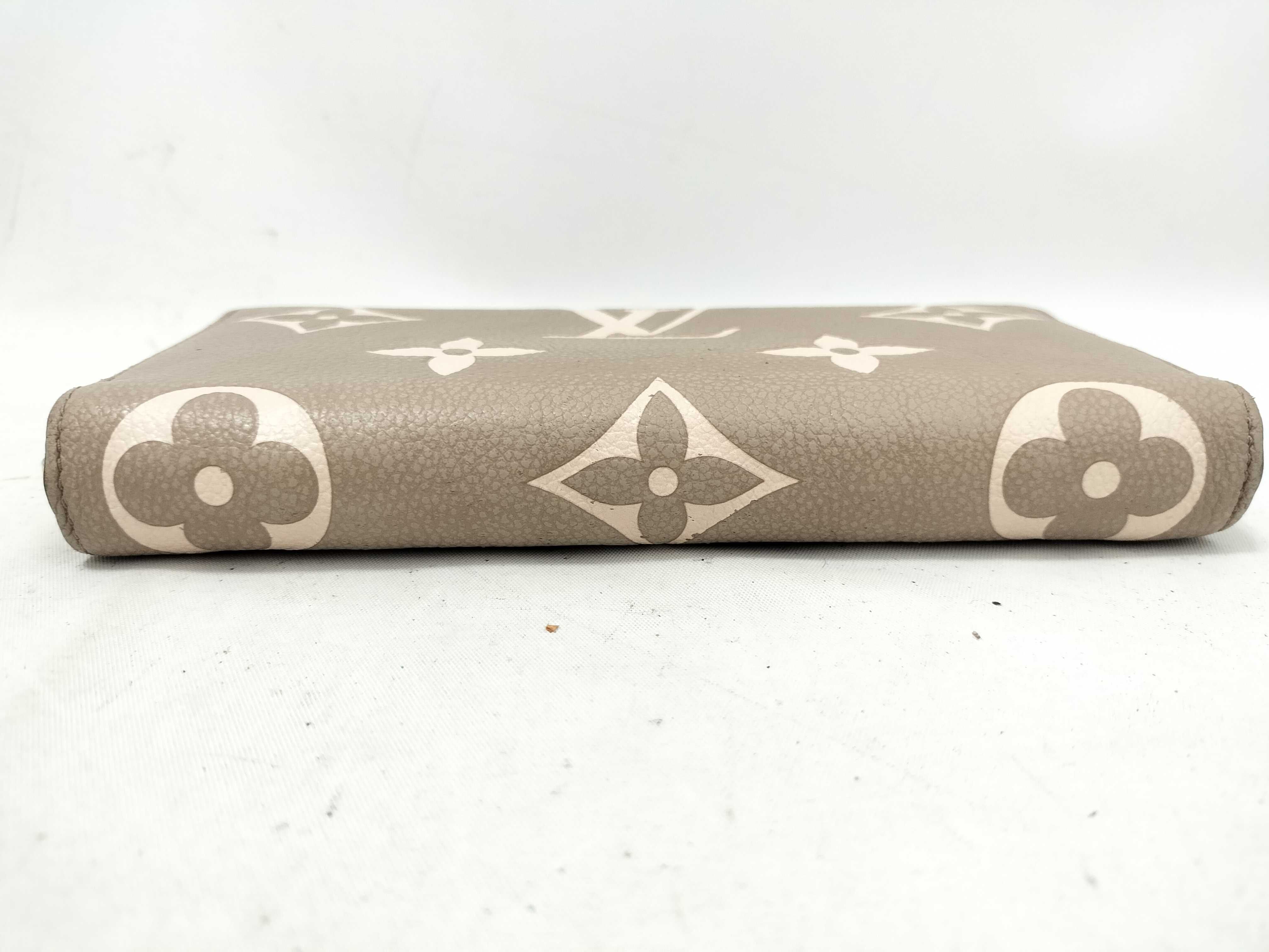 Monogram Emprene Vuitton Monogram Emprene Zippy Wallet Bicolor Long Wallet RFID Reacted M69794 Wallet — view 3