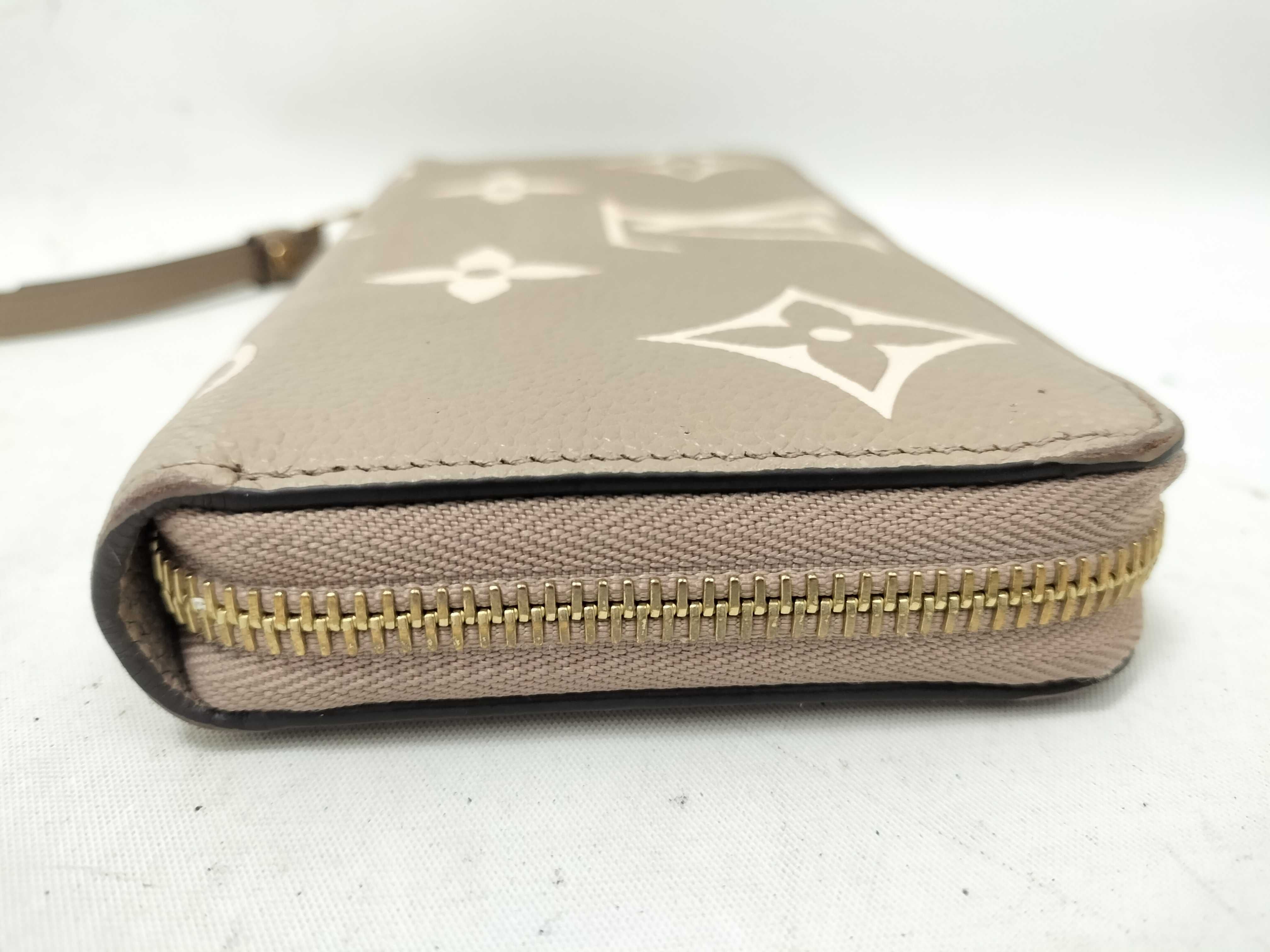 Monogram Emprene Vuitton Monogram Emprene Zippy Wallet Bicolor Long Wallet RFID Reacted M69794 Wallet — view 5