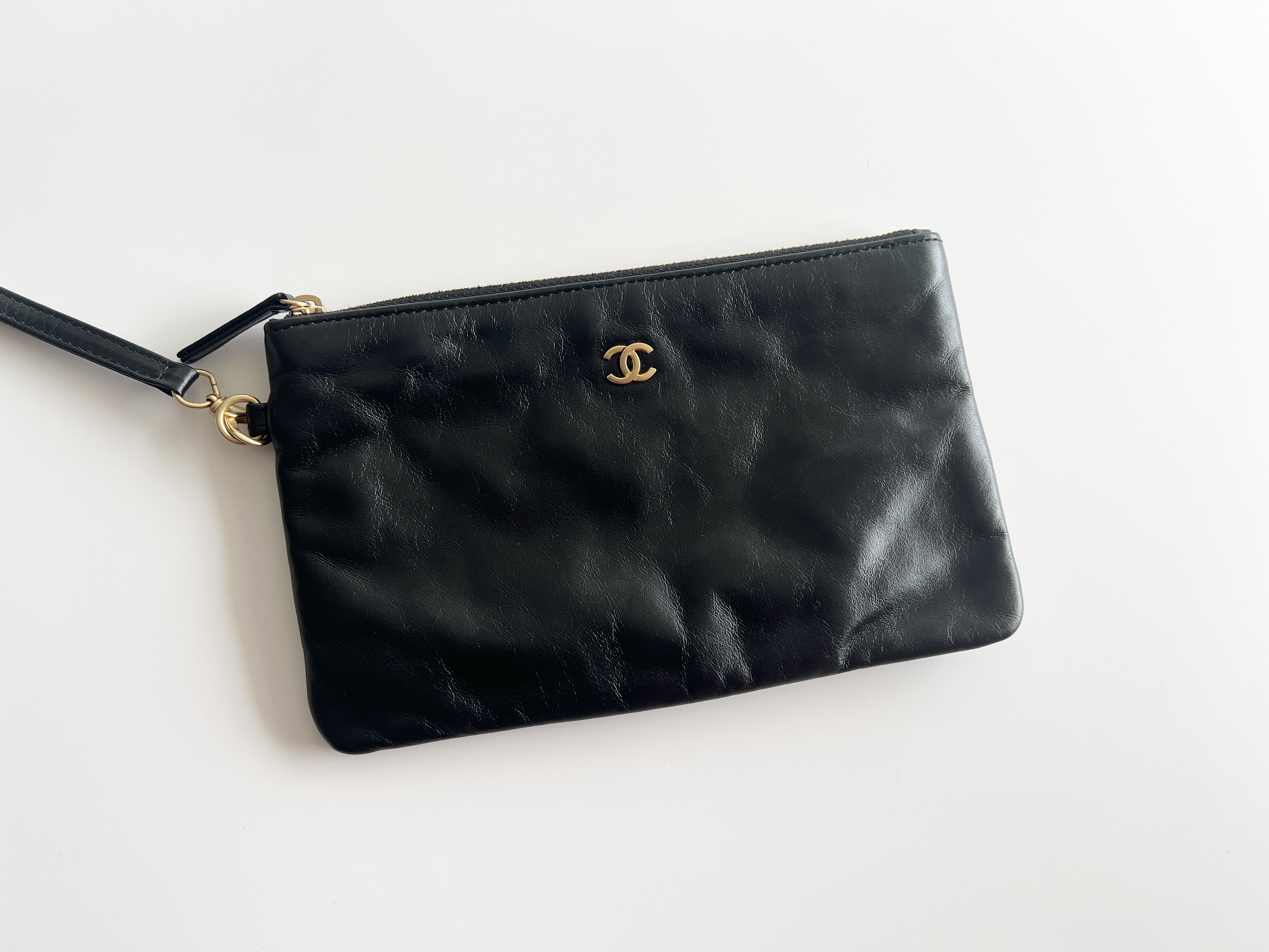 22 Shiny Calfskin Lambskin Leather Coco Mark Charm Chain Shoulder Bag Tote Bag with Pouch Serial Plate Gold Hardware Shoulder Bag — view 14