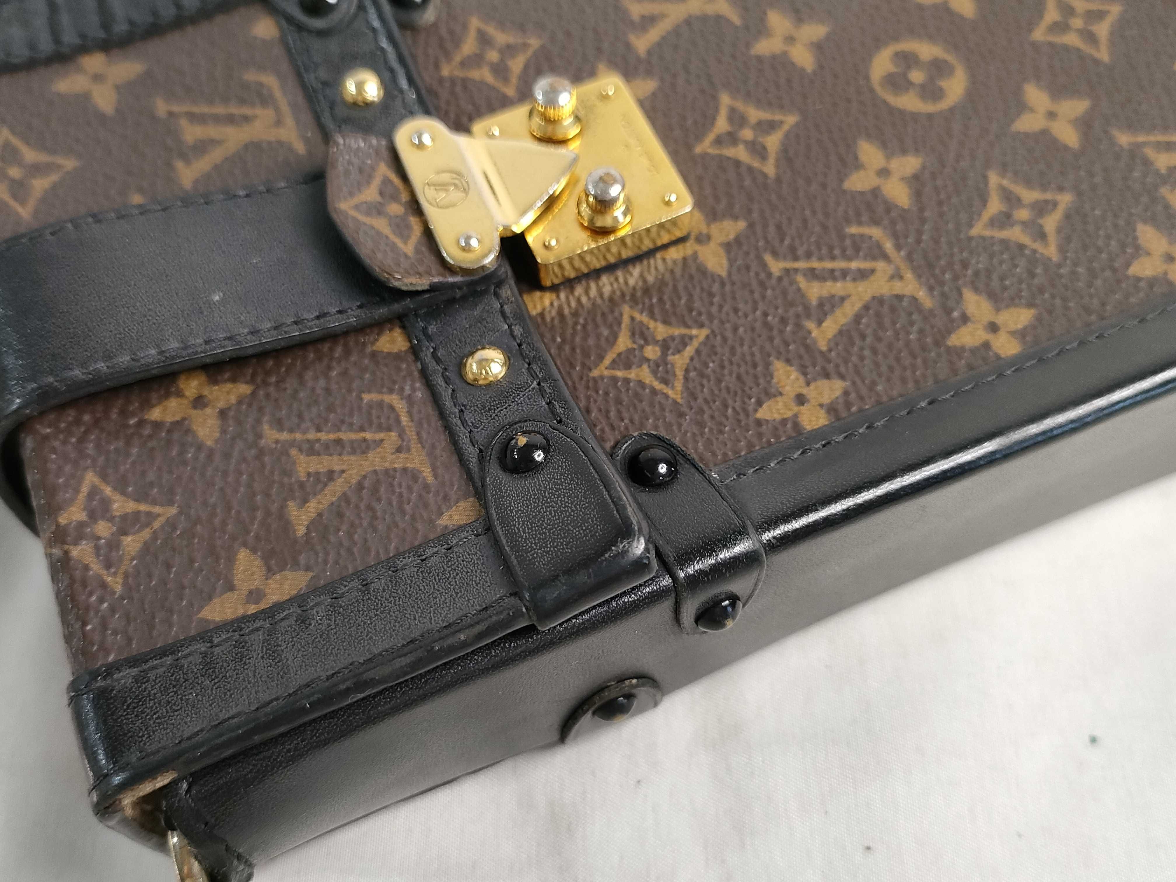 Monogram Vuitton Pochette Trunk M63913 Shoulder Bag — view 14