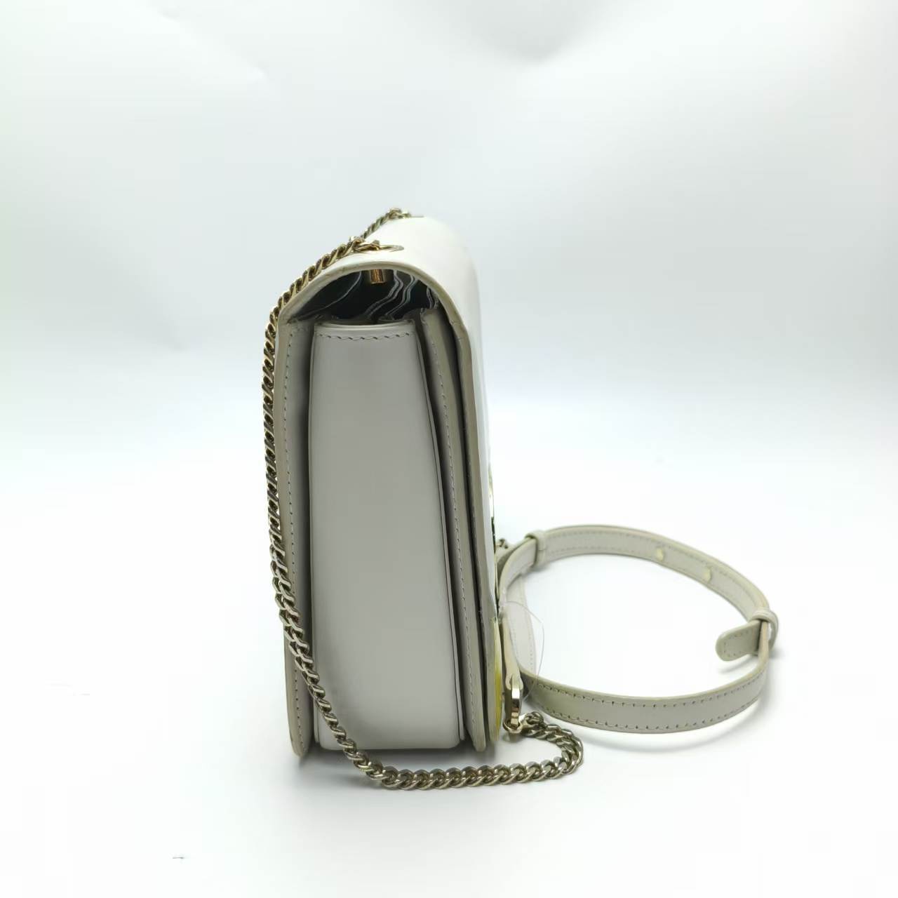 【*Shipped from: China*】BVLGARI Bulgari Leather Shoulder Bag — view 3