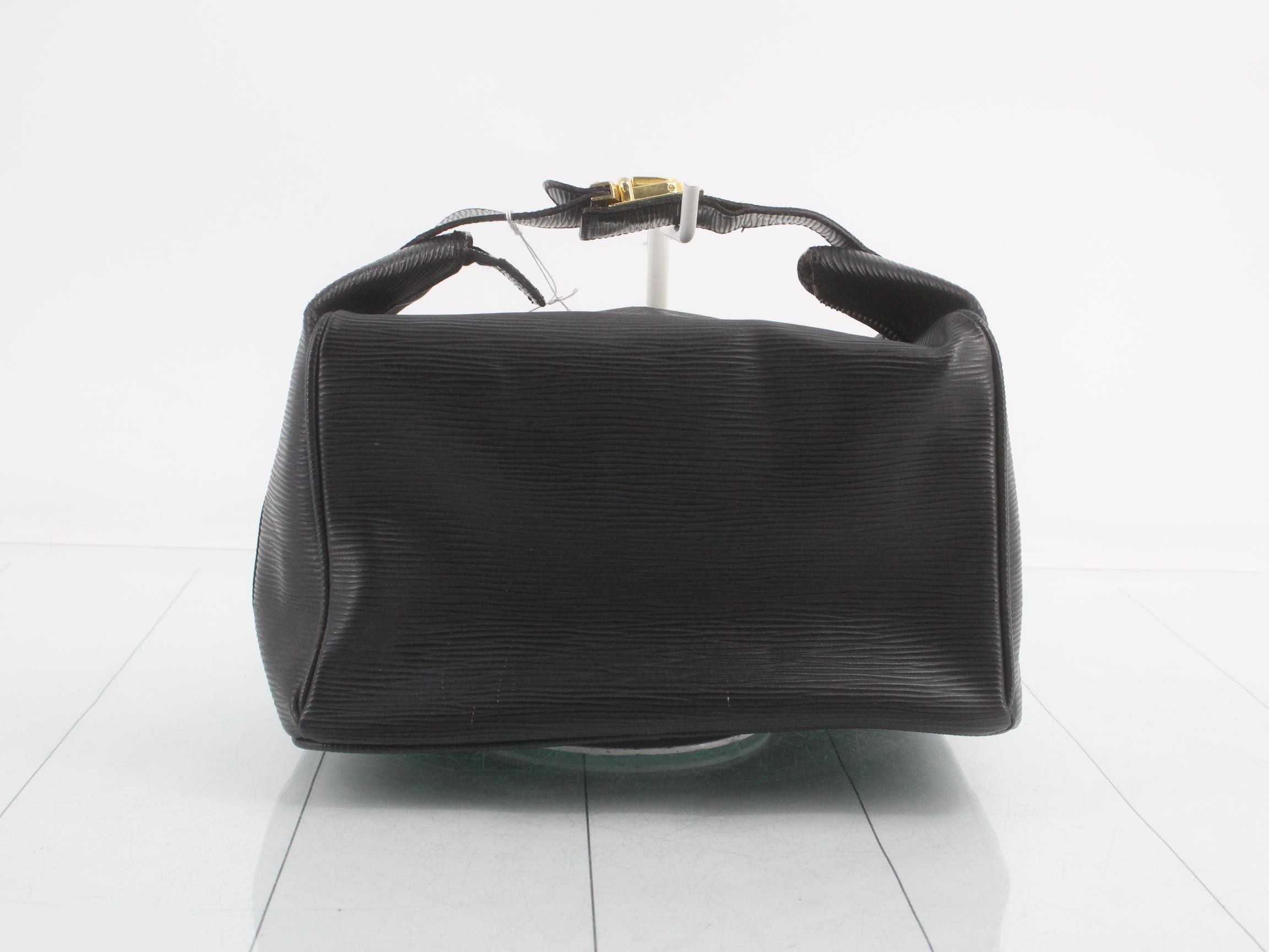 handbag — view 2
