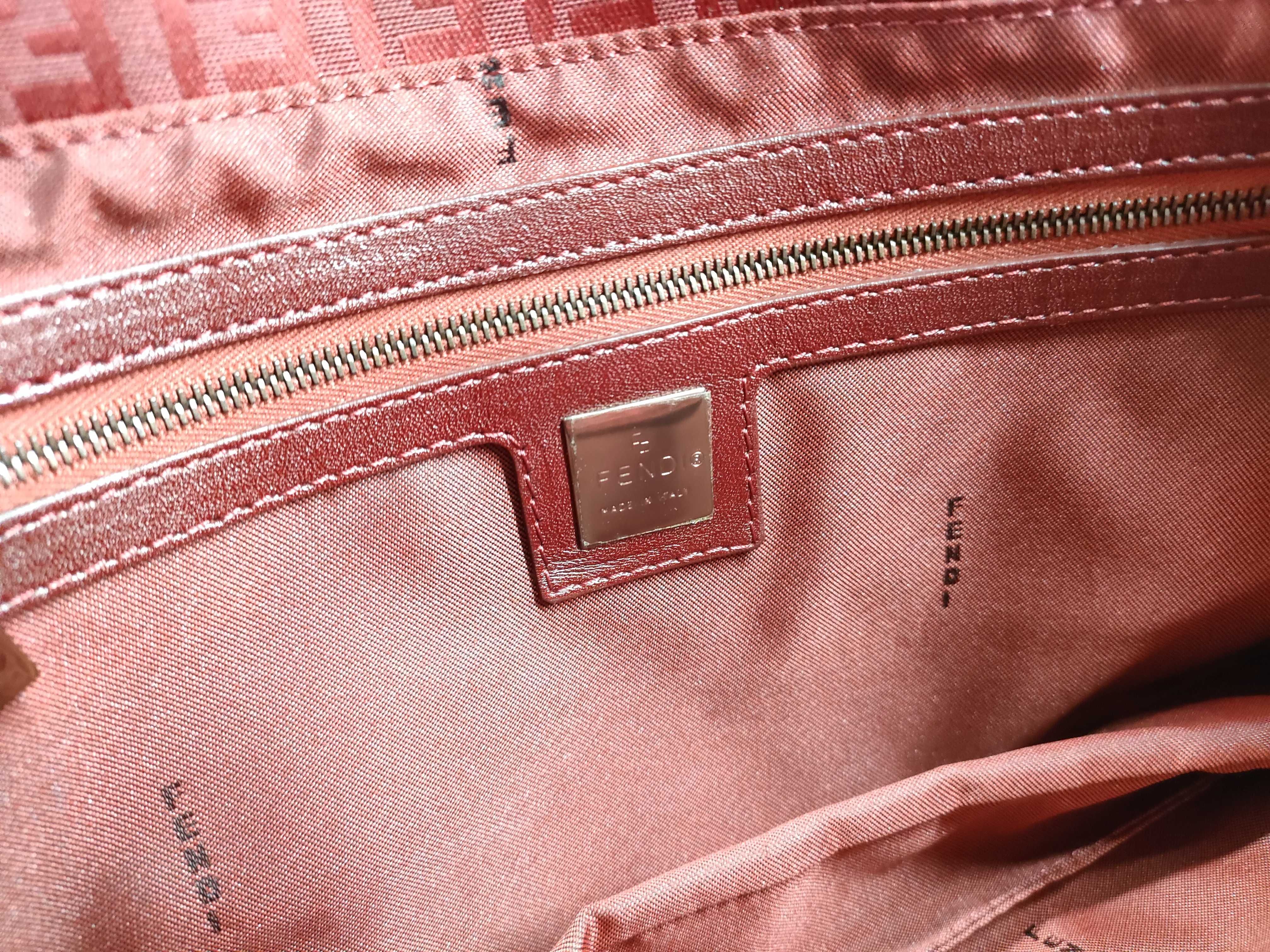 Mamma Zucchino Red Shoulder Bag — view 15