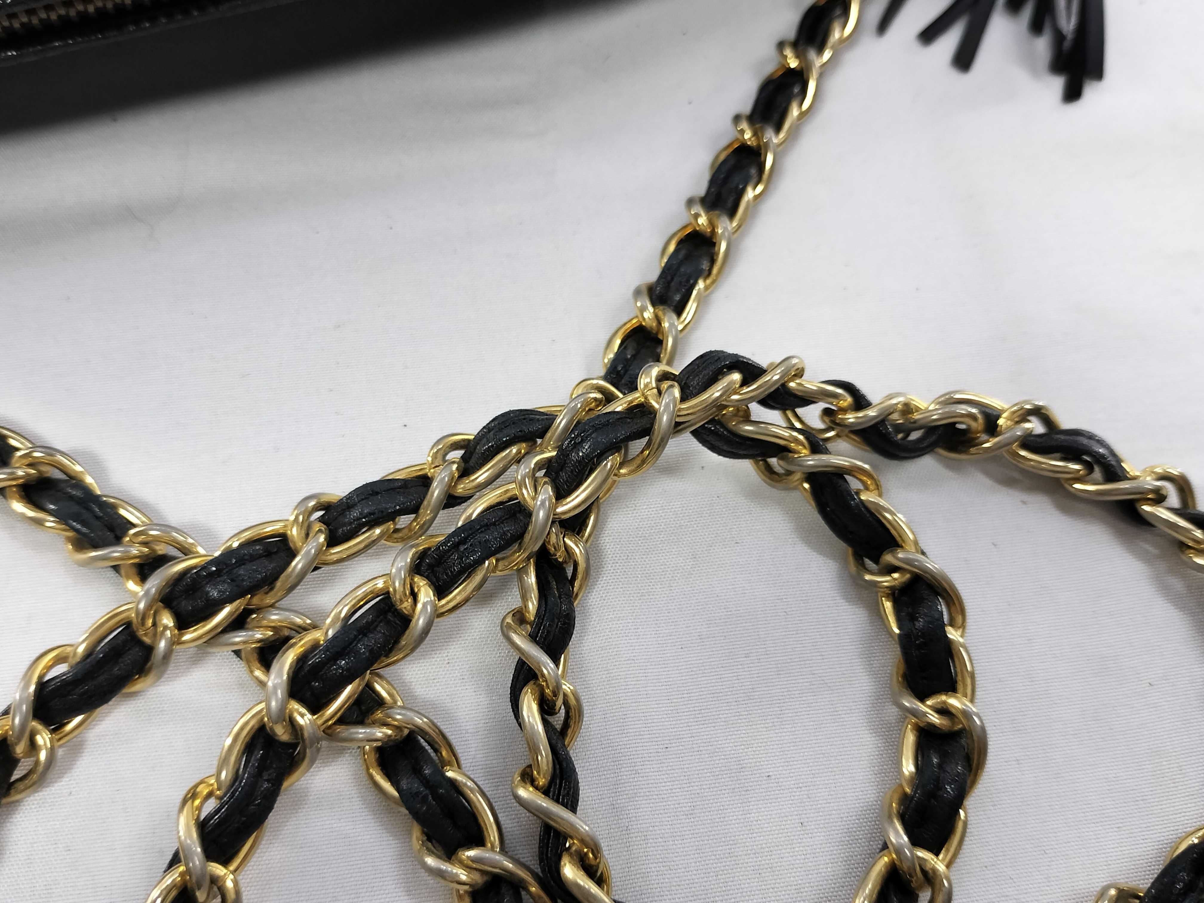 Lizard Chain Shoulder Bag — view 4