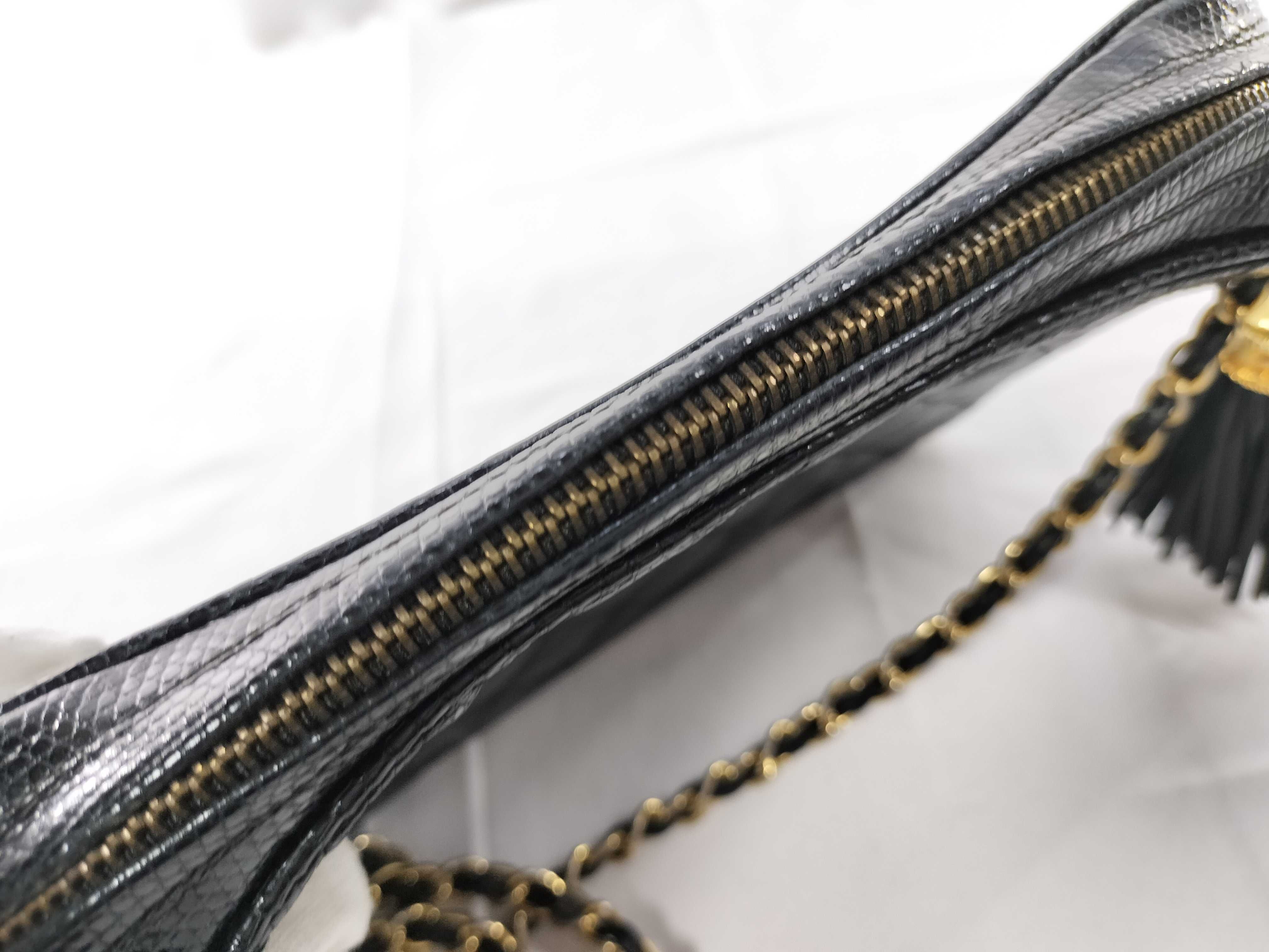 Lizard Chain Shoulder Bag — view 6