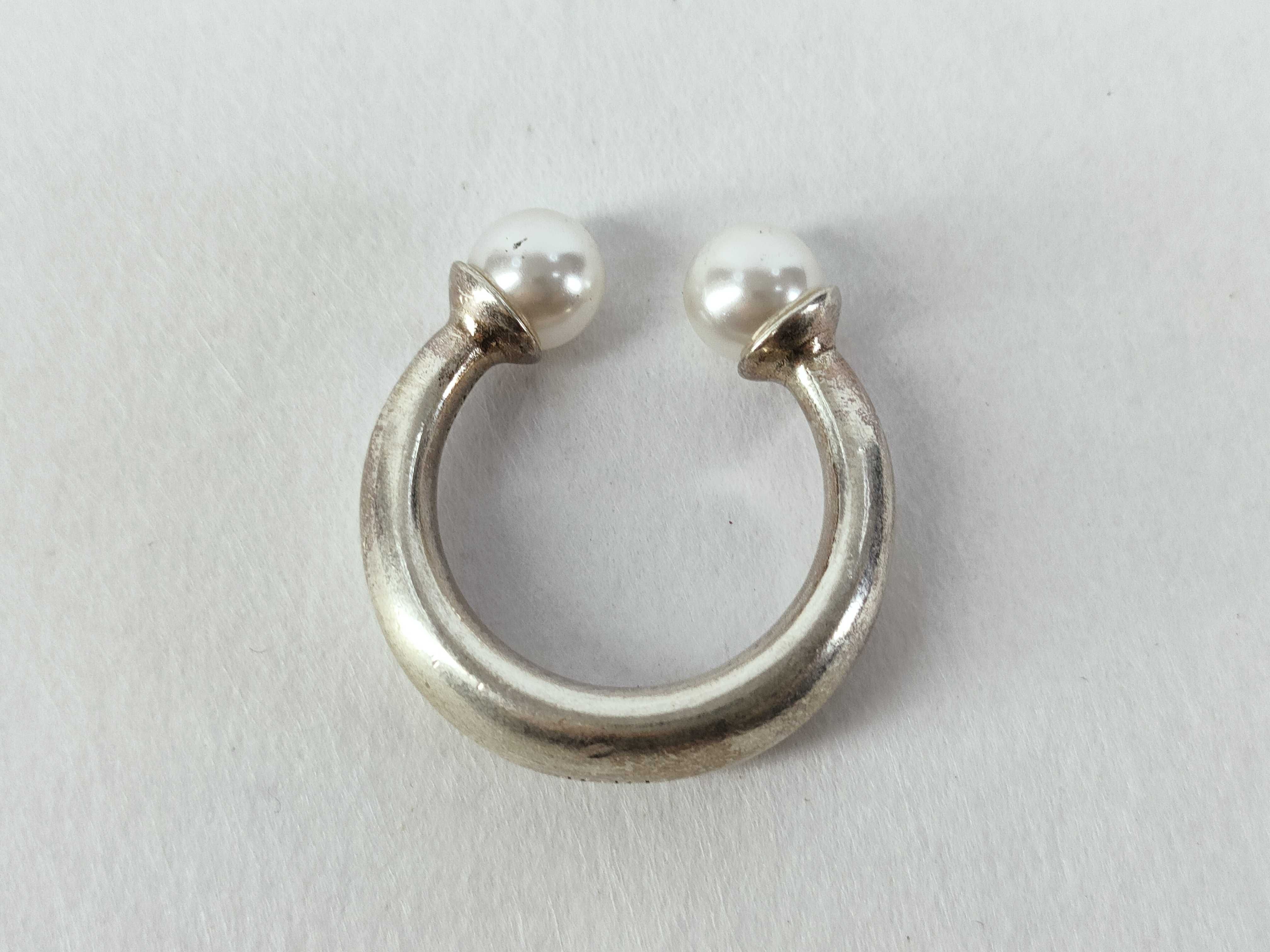 Tribal Pearl Ring, Size S — view 4
