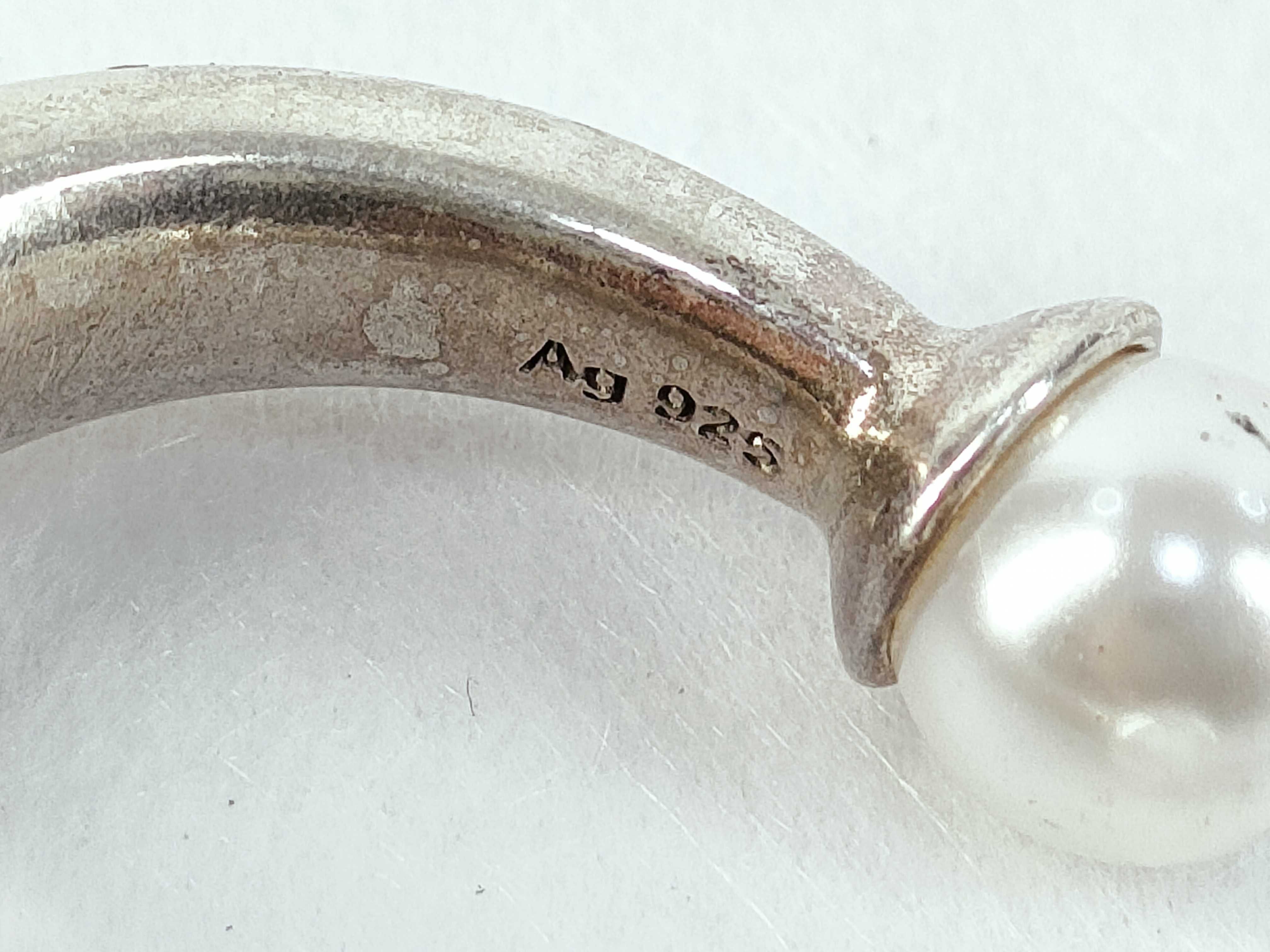 Tribal Pearl Ring, Size S — view 6