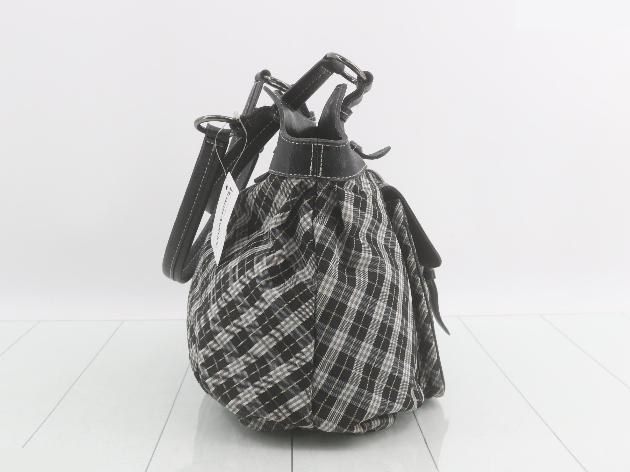 Nova Check Black W30 H25 D11 — view 4