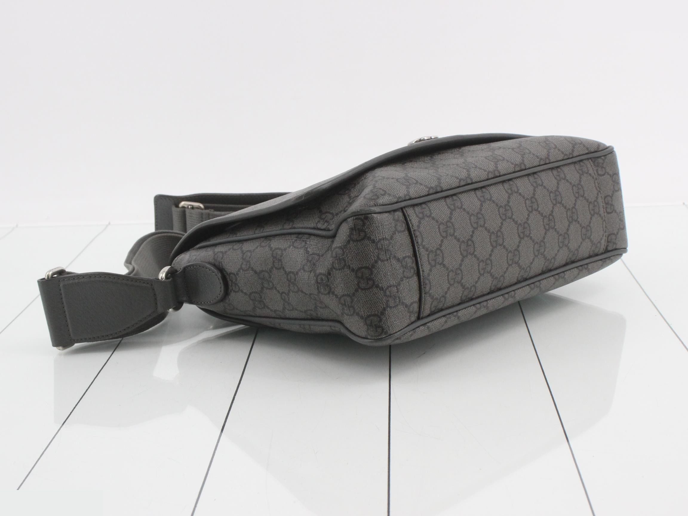 GG Supreme Shoulder Bag, PVC/Leather, Gray — view 5