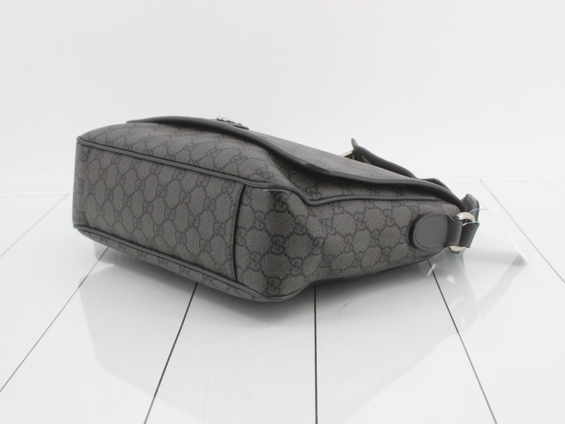 GG Supreme Shoulder Bag, PVC/Leather, Gray — view 6