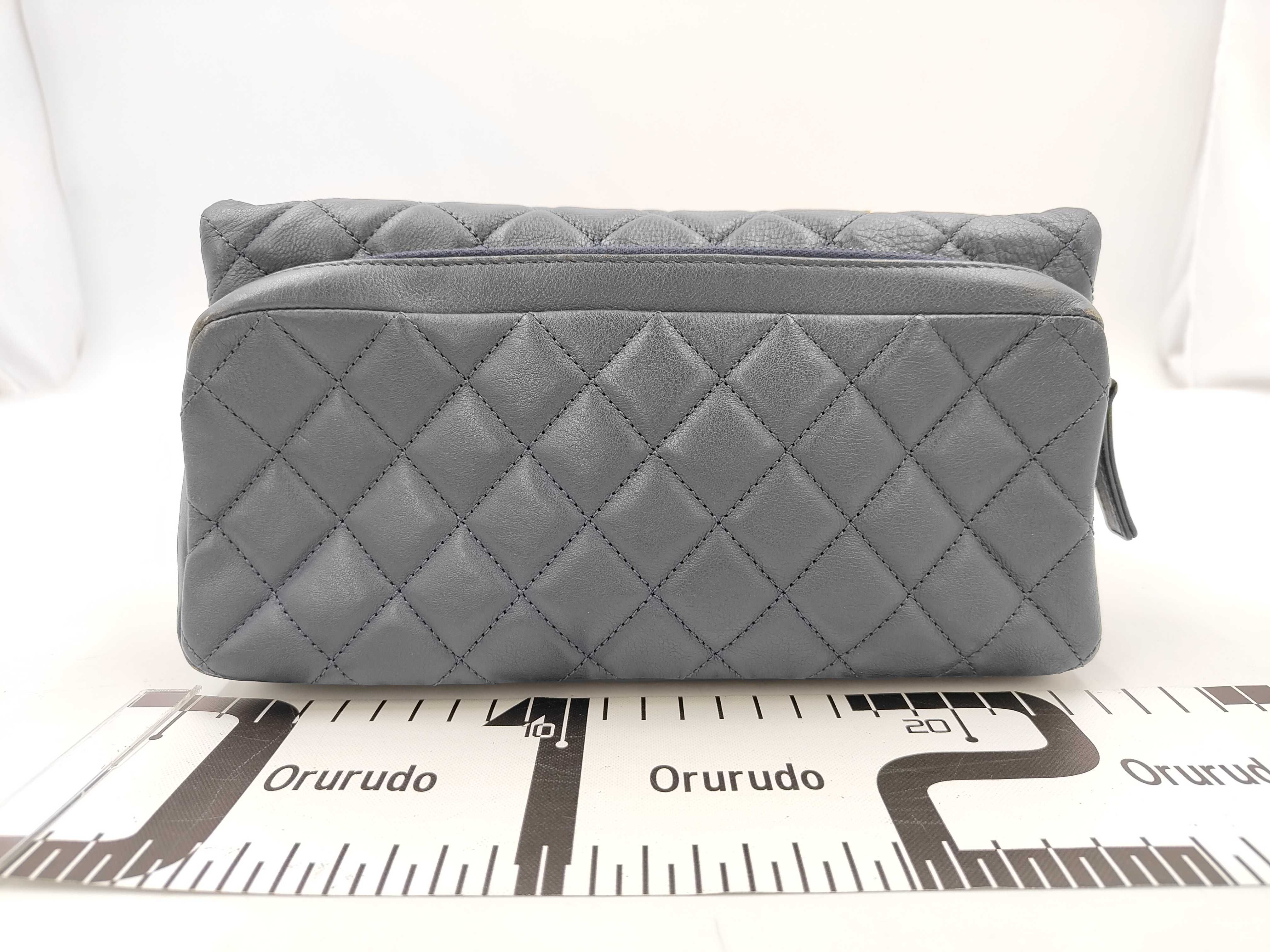 Lambskin Matelassé 25 Shoulder Bag (Blue-Gray, serial number 18) — view 2