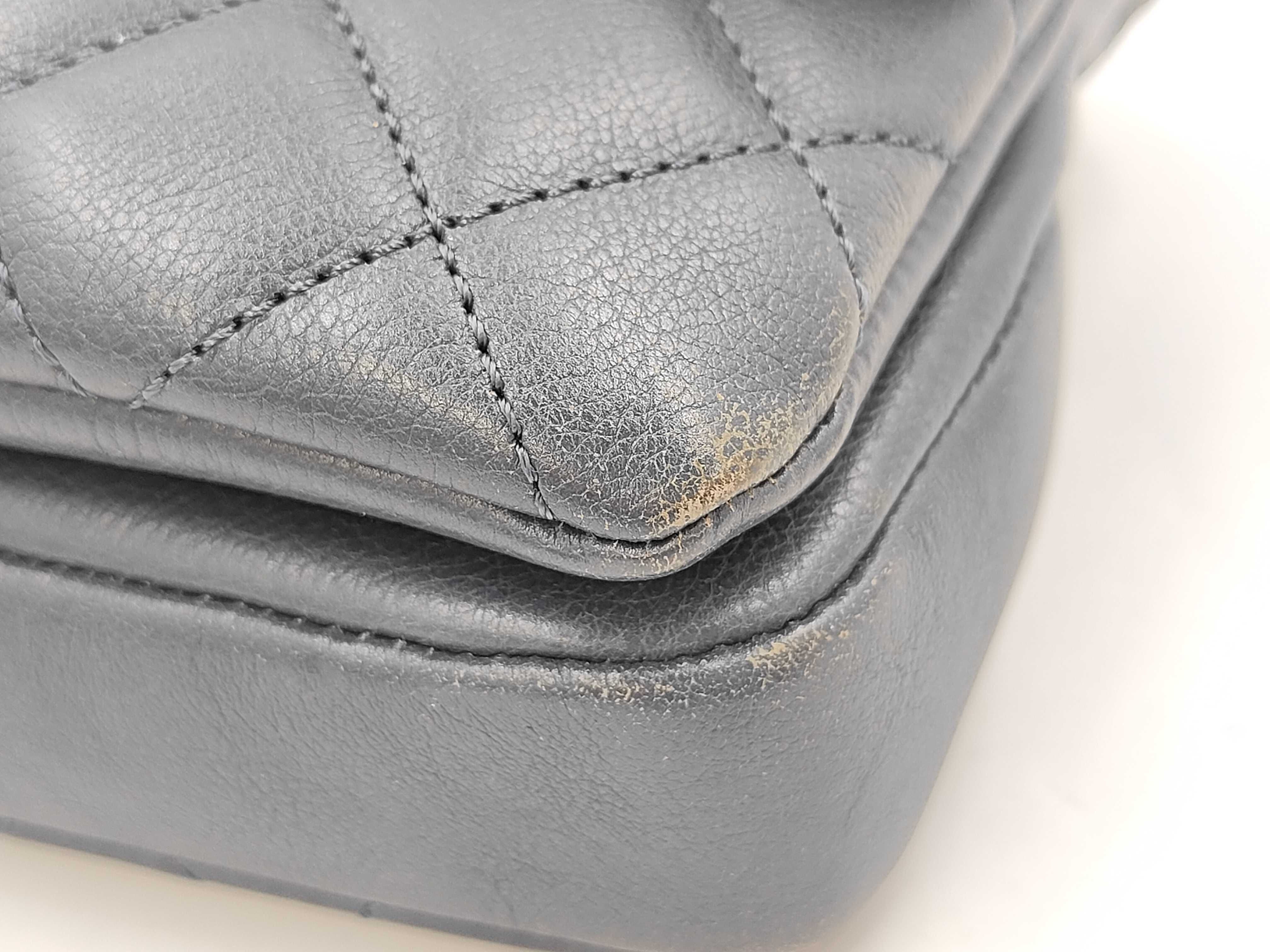Lambskin Matelassé 25 Shoulder Bag (Blue-Gray, serial number 18) — view 6