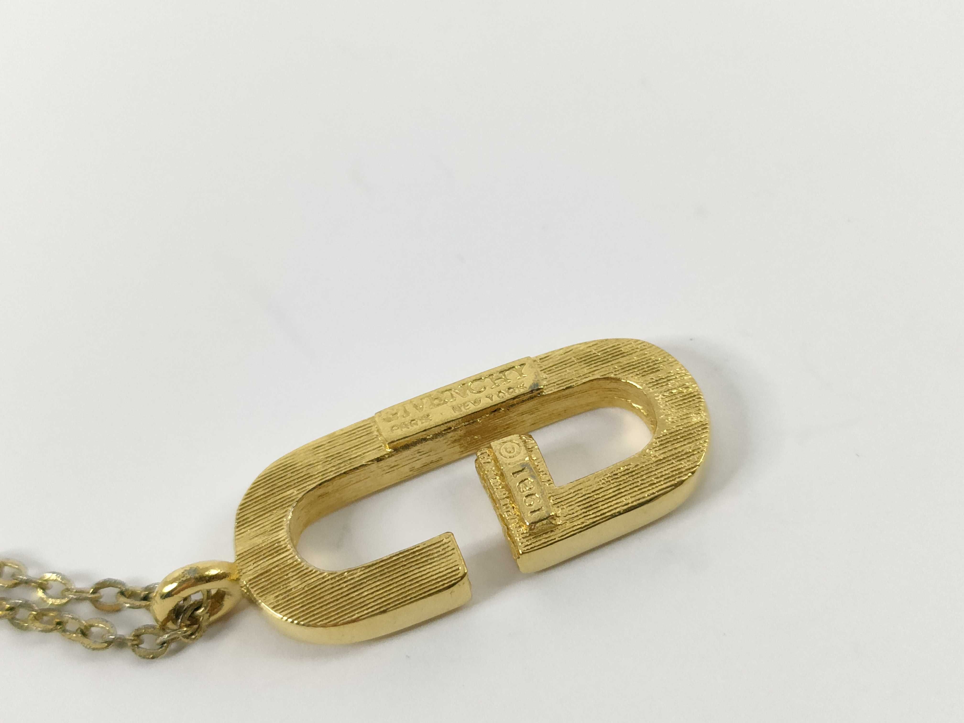 G-logo oval gold necklace — view 5