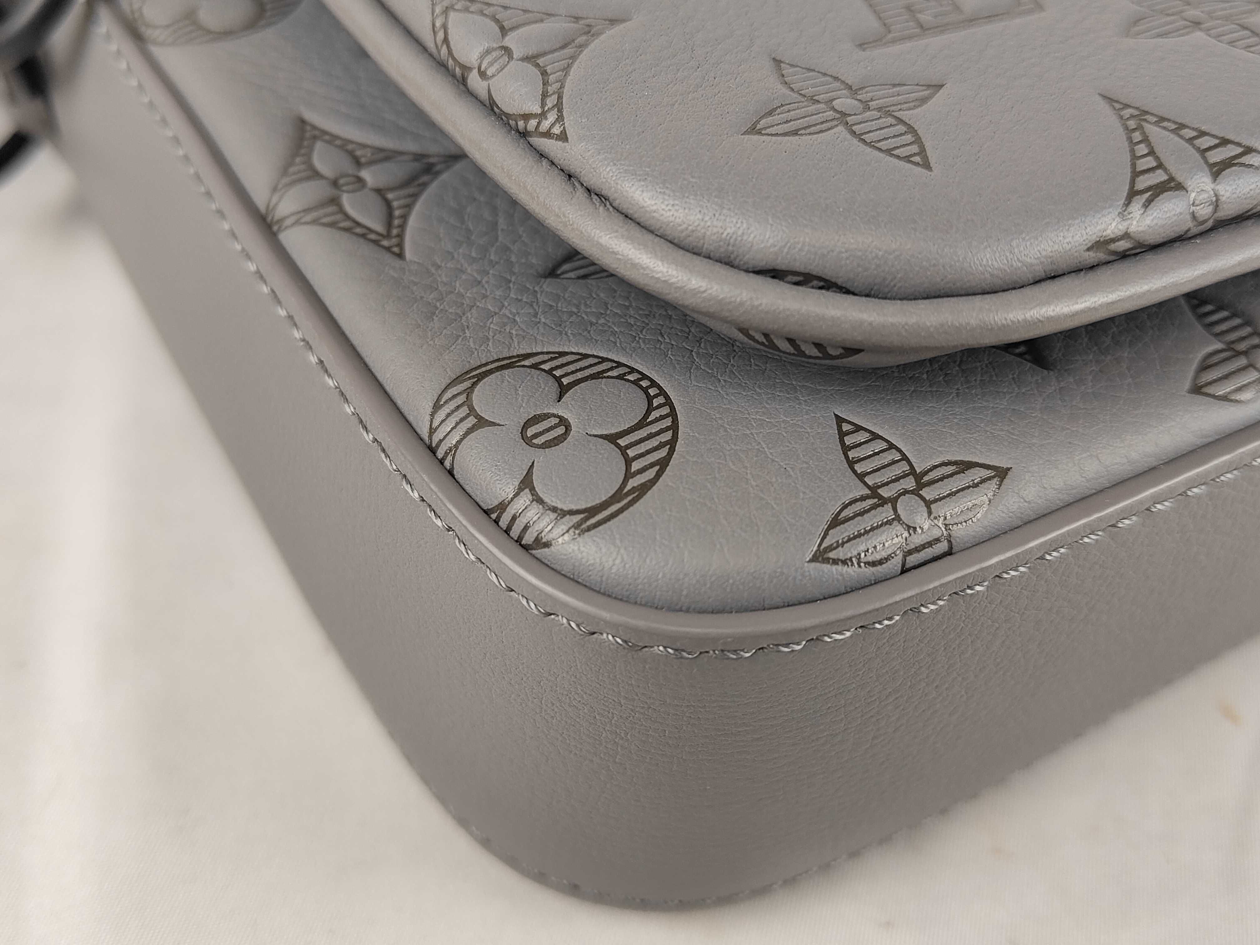 Monogram Shadow Duo Messenger M46104 Gray Shoulder Bag — view 8