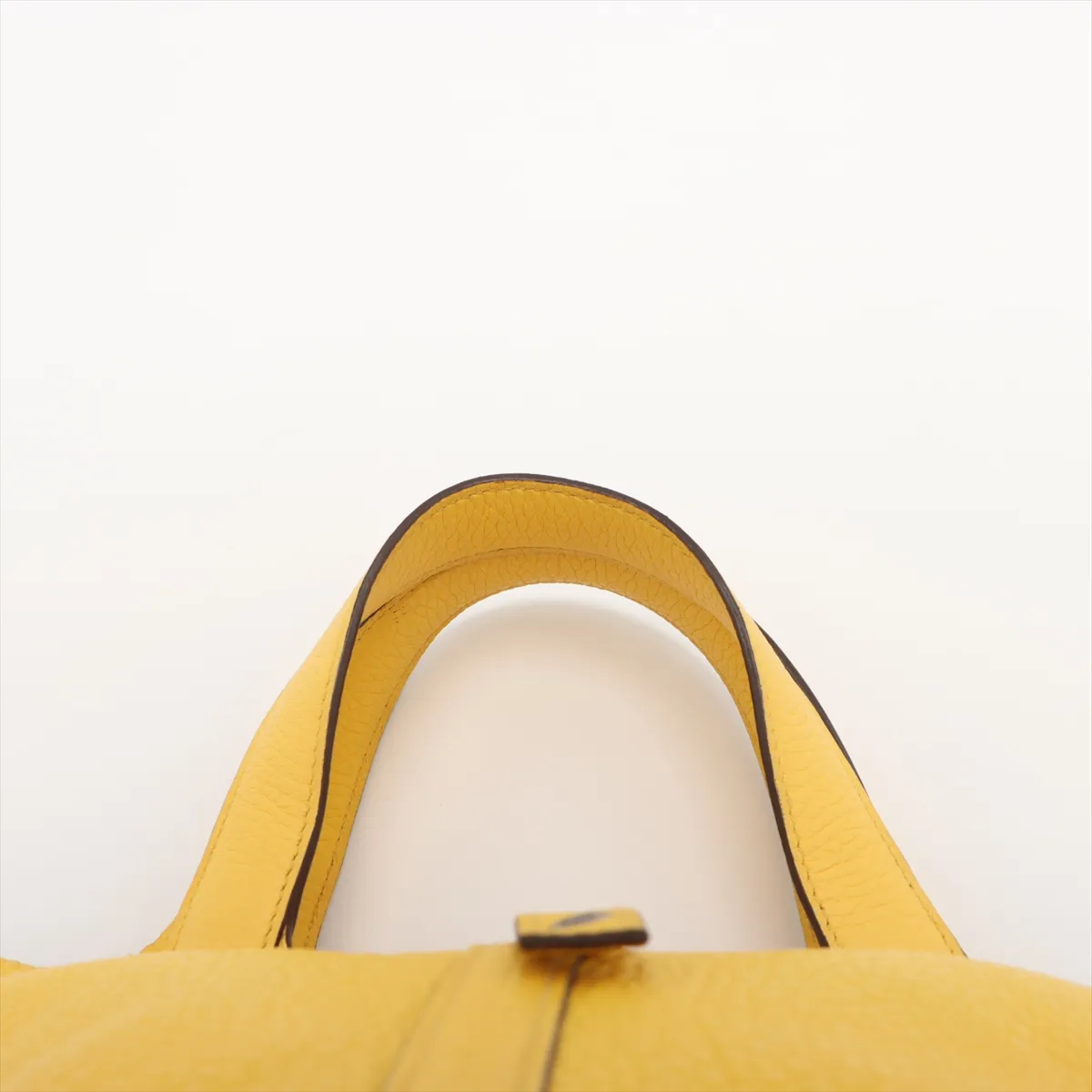 Picotin Lock 18 PM Taurillon Clemence Jaune Naple Silver Hardware Y:2020 — view 6