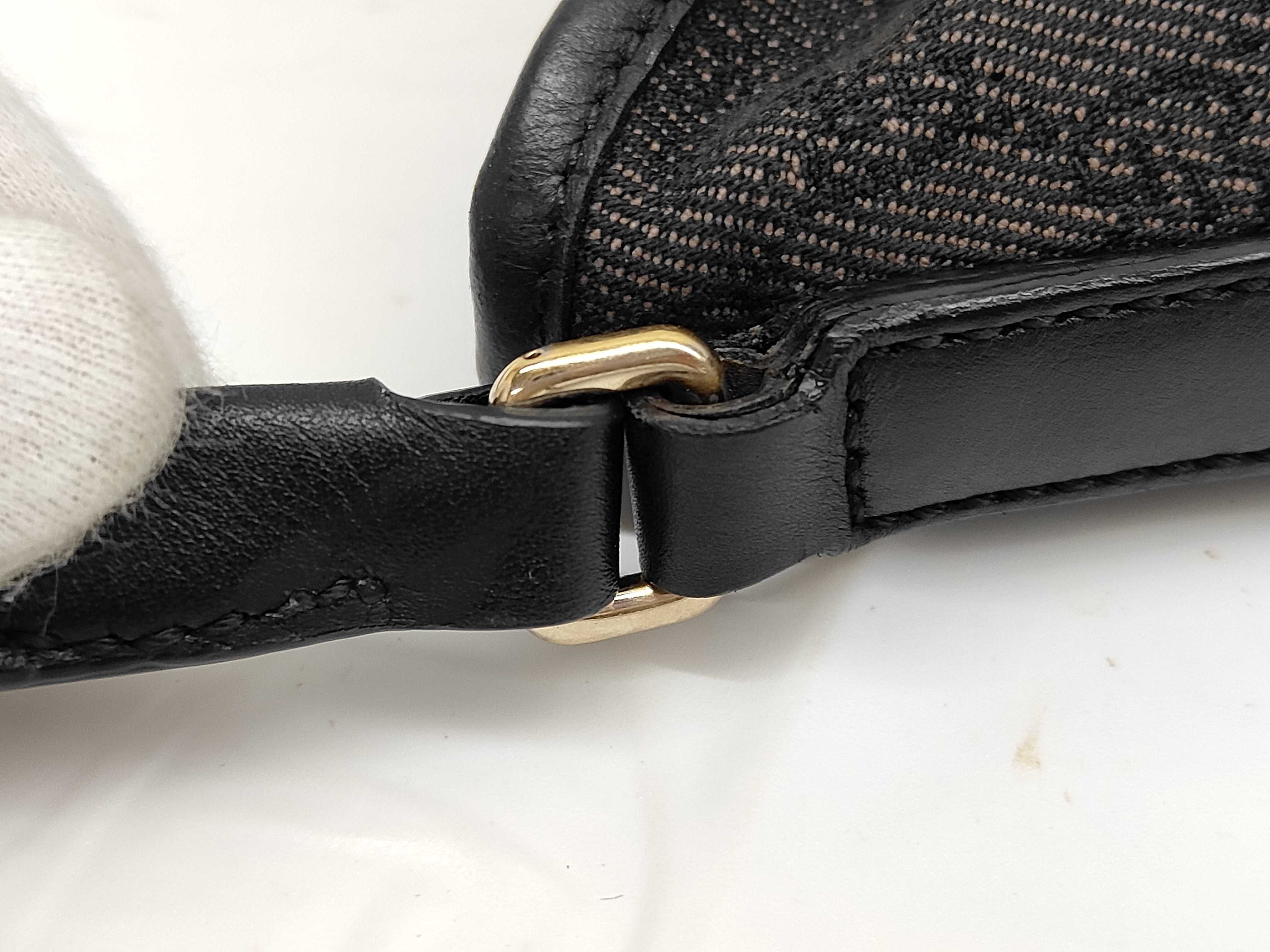 GG Canvas New Bree Medium Hobo Bag Tote Bag — view 4