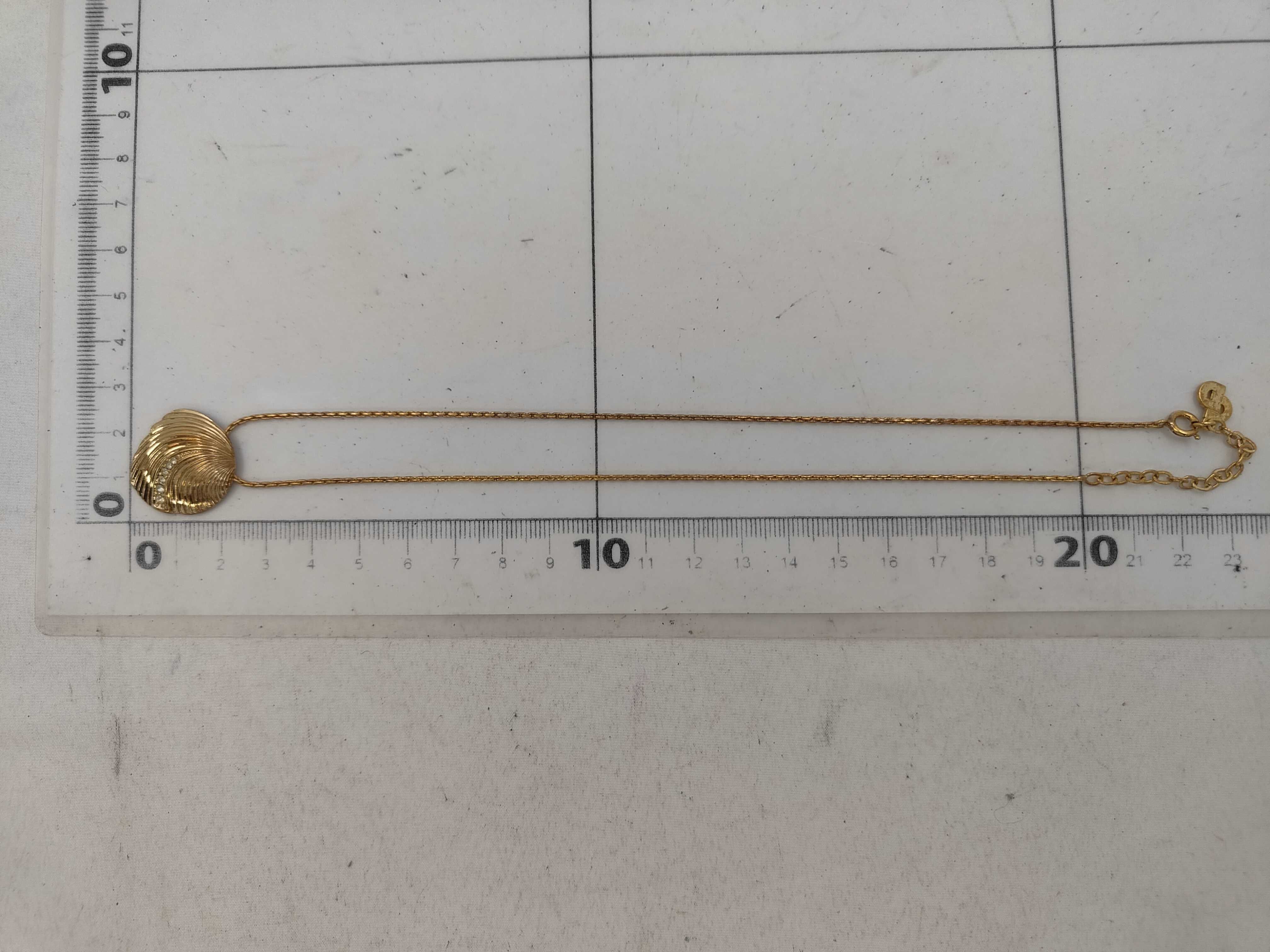 necklace — view 5