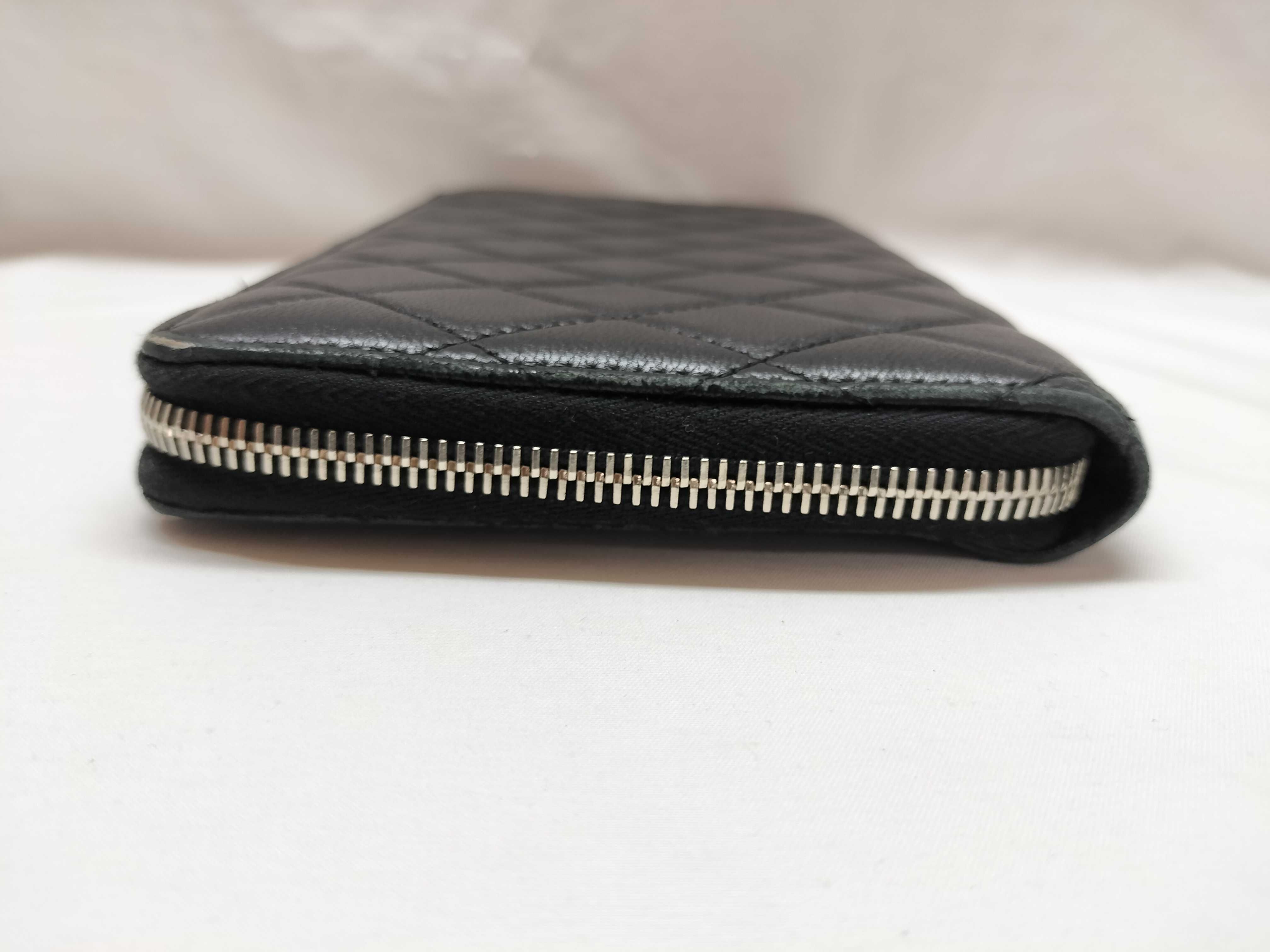 Lambskin Round Zip Long Wallet Lambskin Wallet — view 4