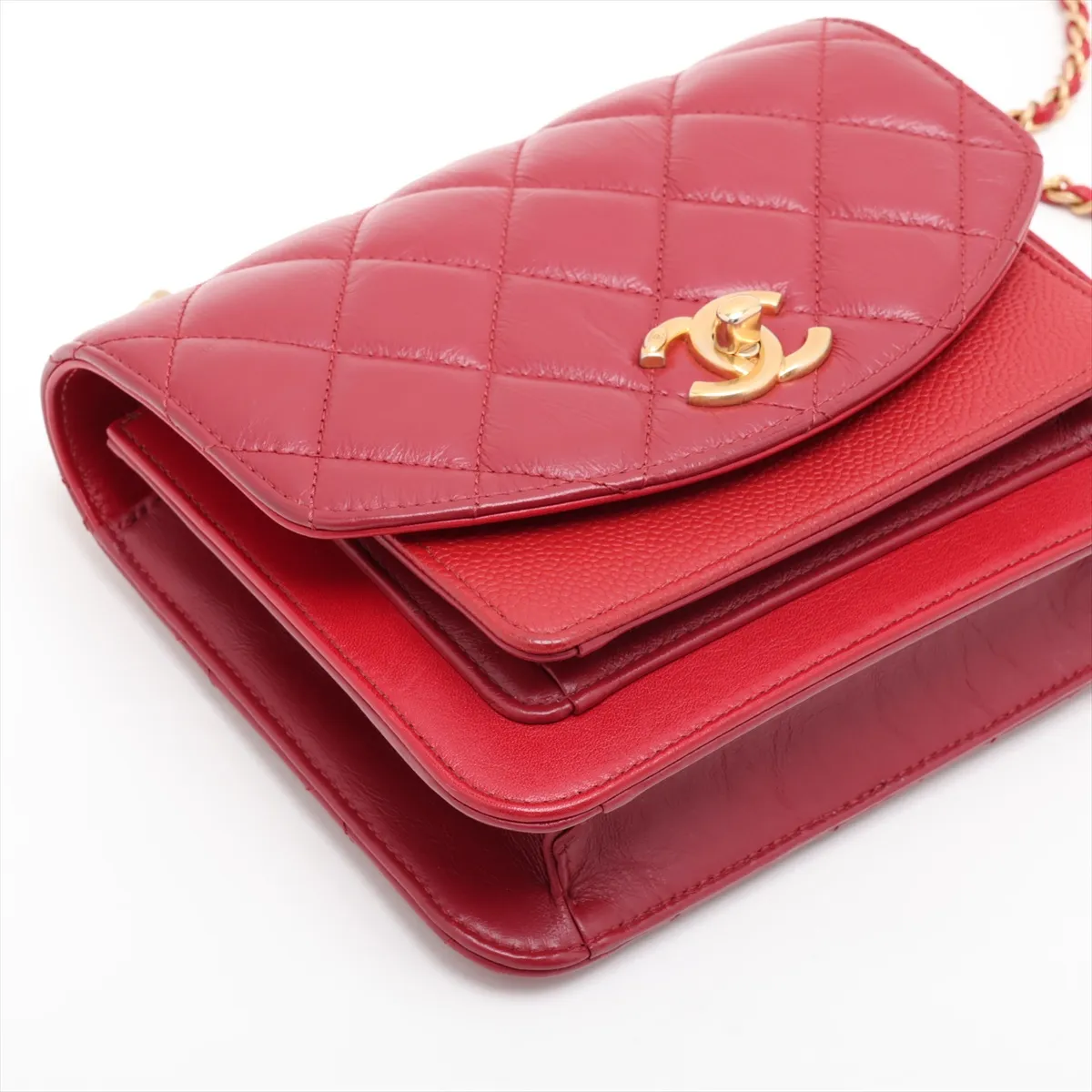 Matelassé Vintage Calfskin x Caviar Skin 2-Way Handbag, Red with Gold Hardware, 28257330, Serial Number 28 — view 4