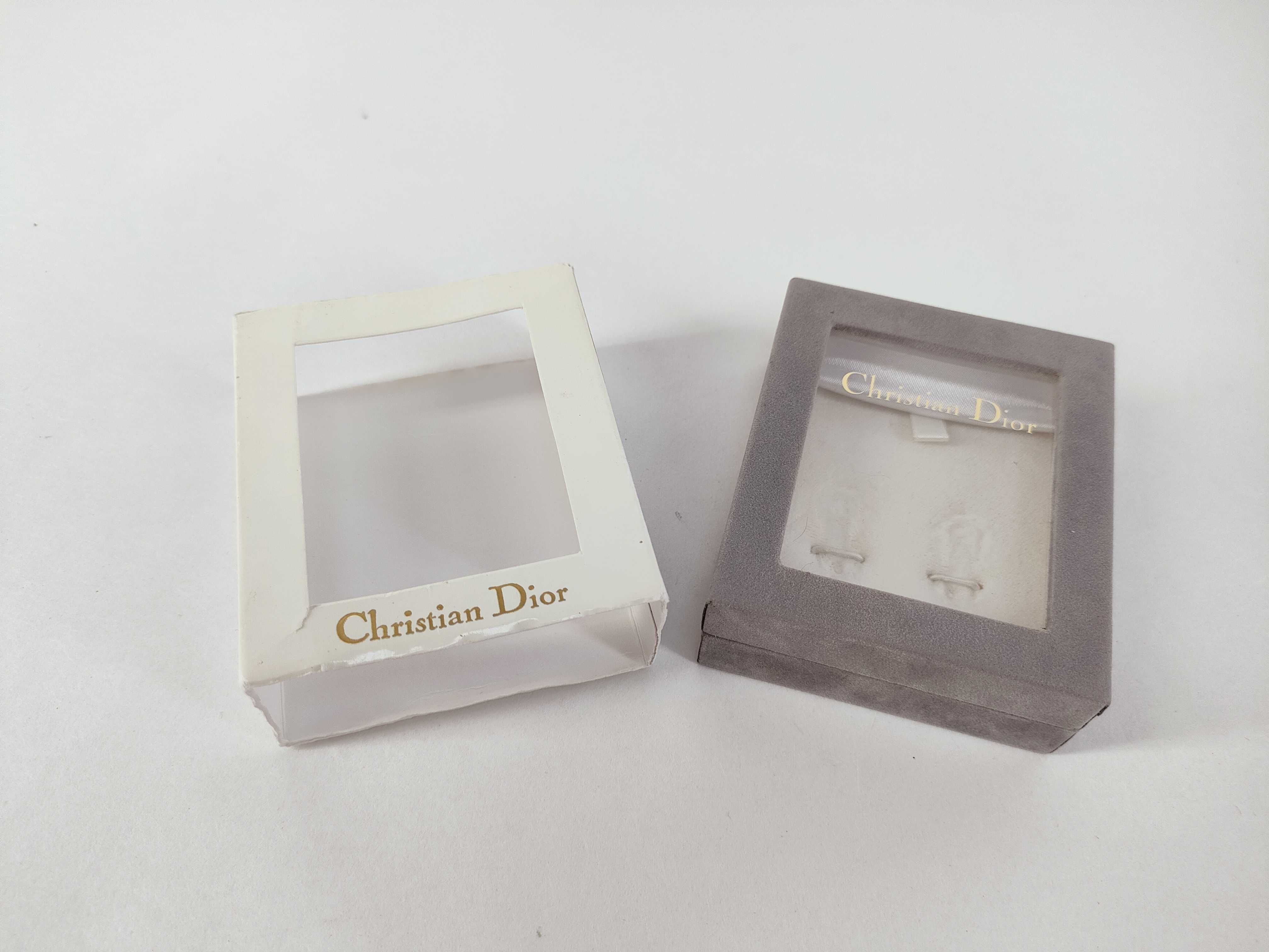 Christian Pearl White x Gold (Precious Metal) Earrings — view 12