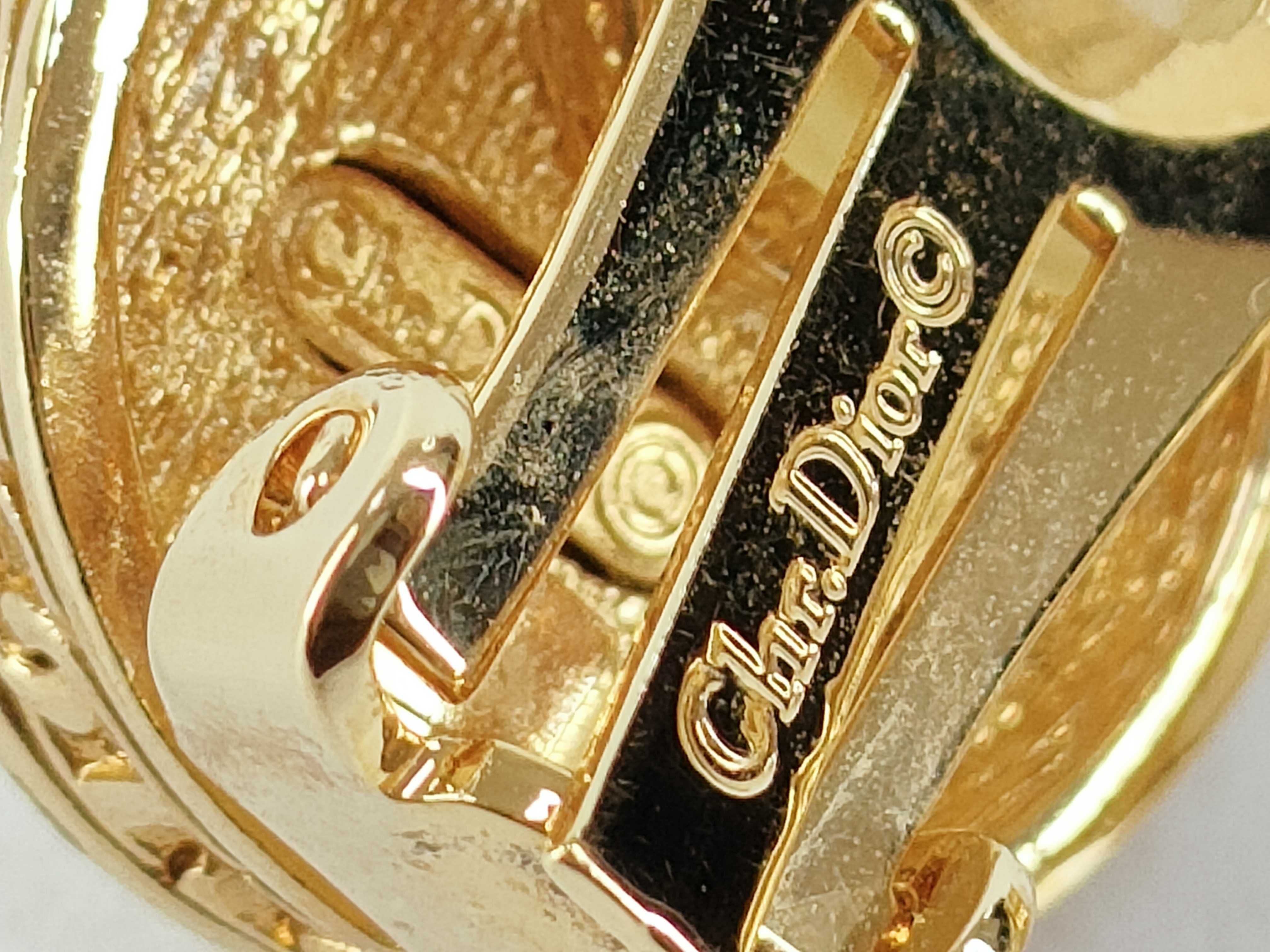 Christian Pearl White x Gold (Precious Metal) Earrings — view 4