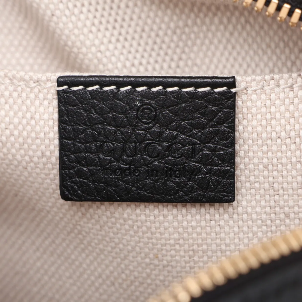 Soho 308364 Leather Shoulder Bag, Black — view 9