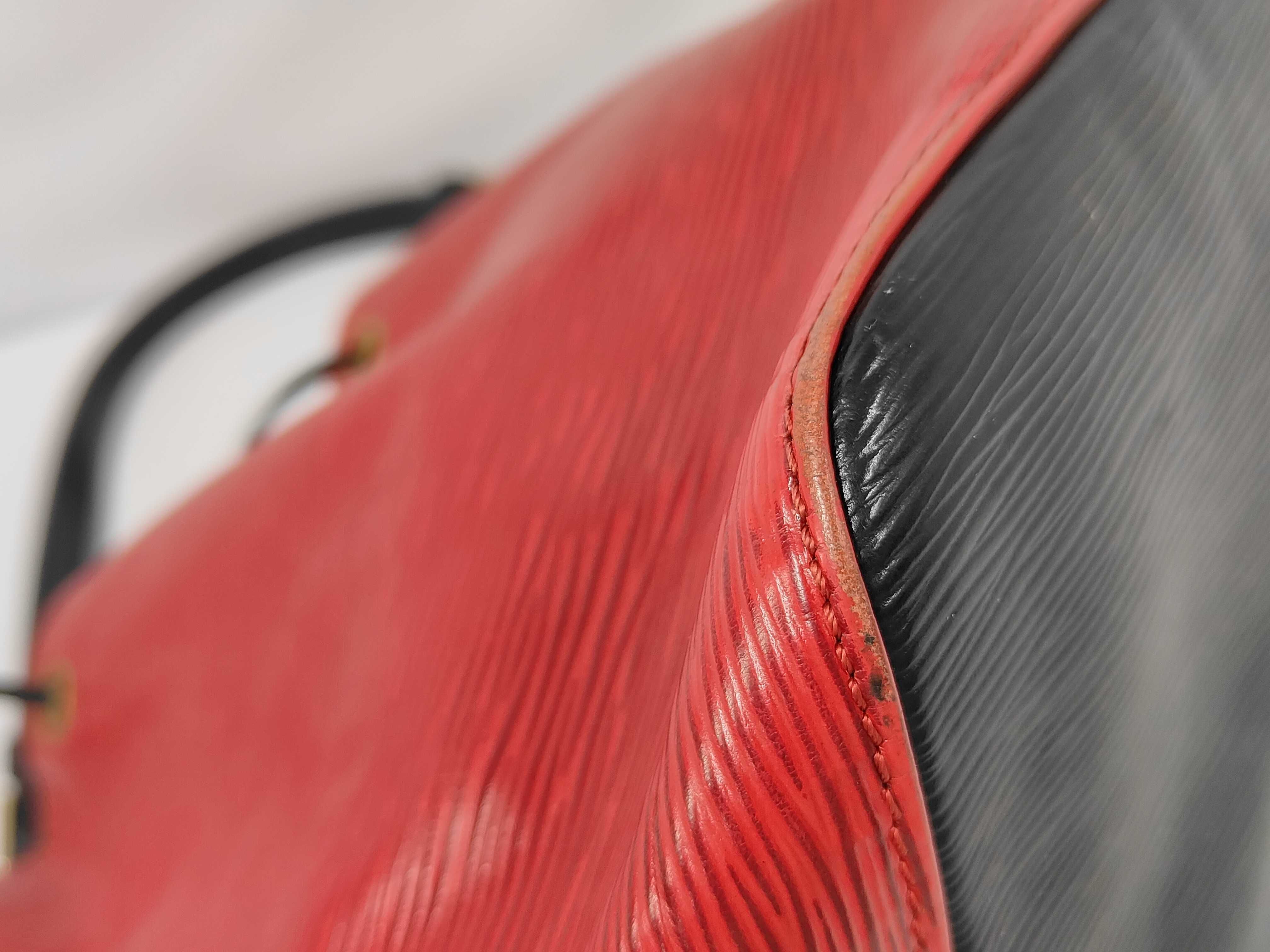 Noe Red x Black Shoulder Bag — view 4