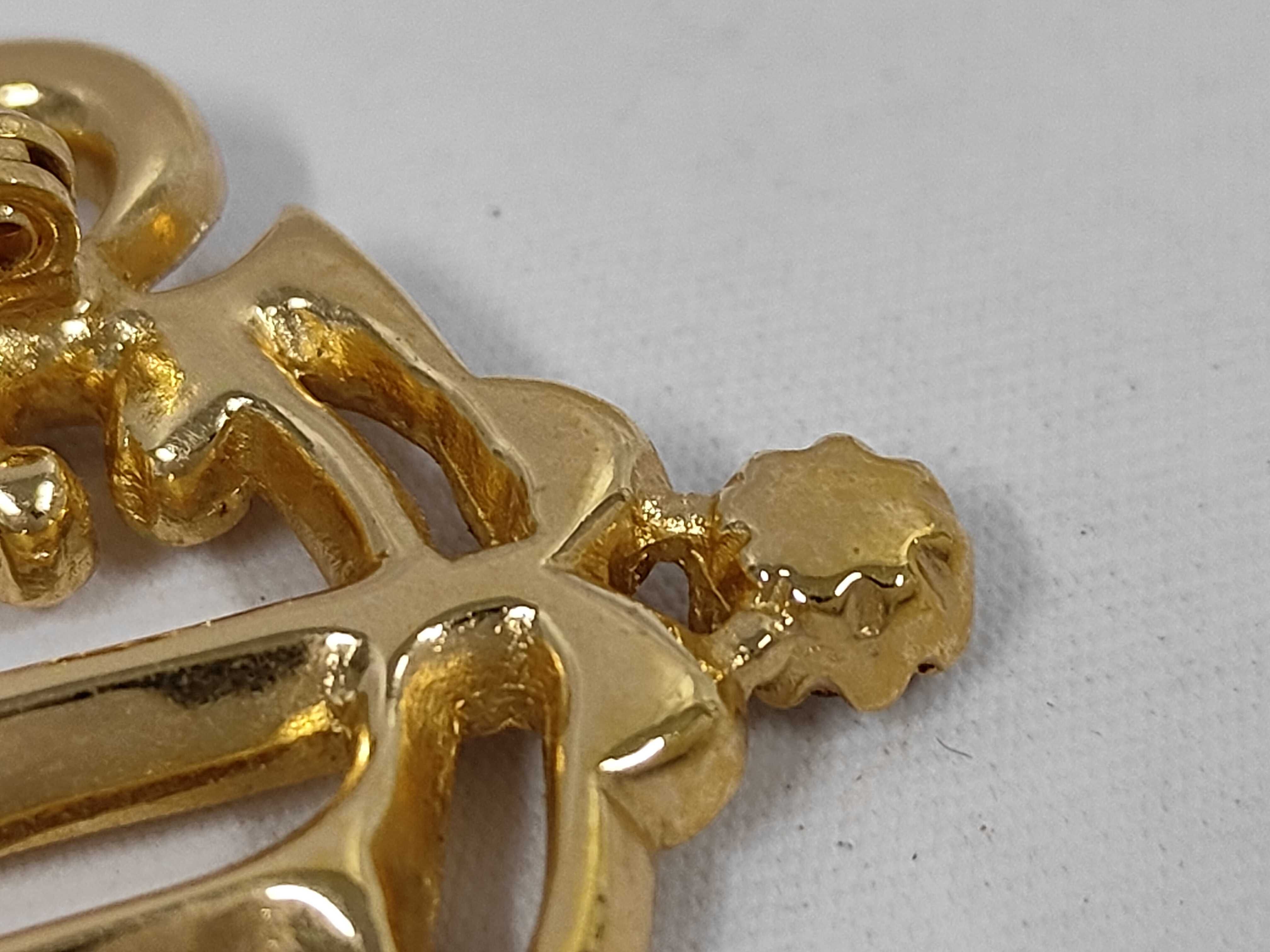 Christian / Brooch / GP Brooch — view 9