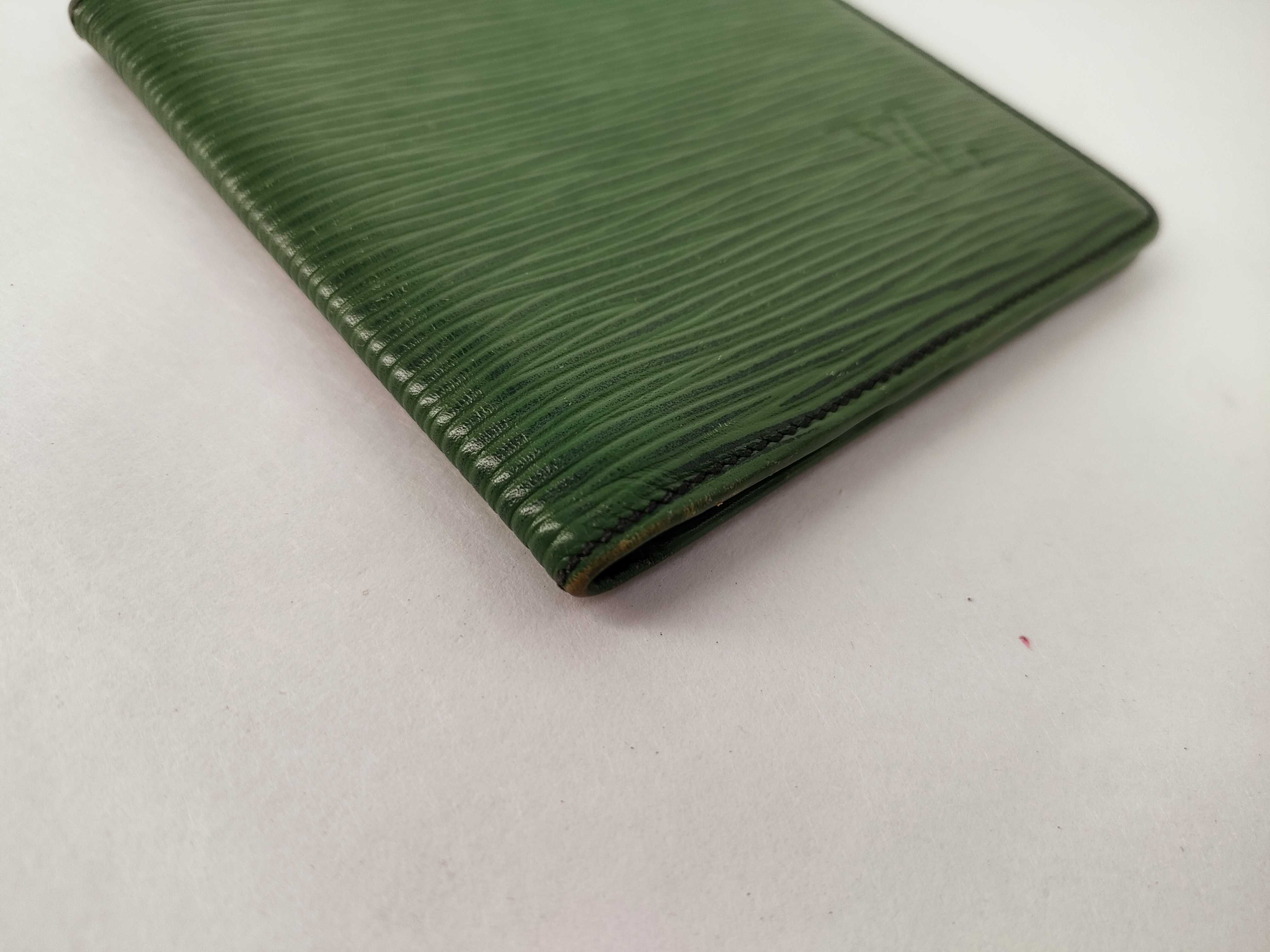 Epi / Epi / Portefeuille 6 Cartes Crédit / M63314 / Serial number unknown / Folding wallet / Leather wallet — view 3