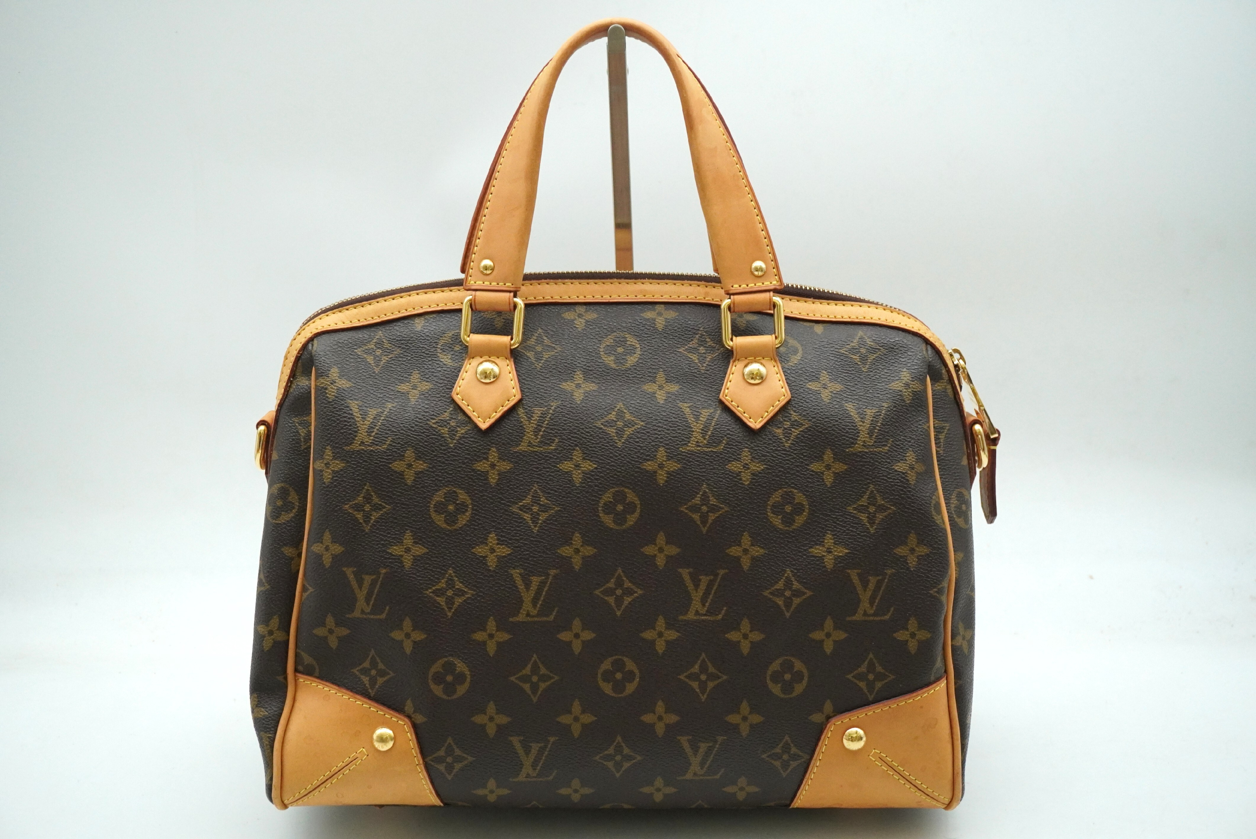 Monogram Retiro PM M40325 Shoulder Strap Handbag — view 2