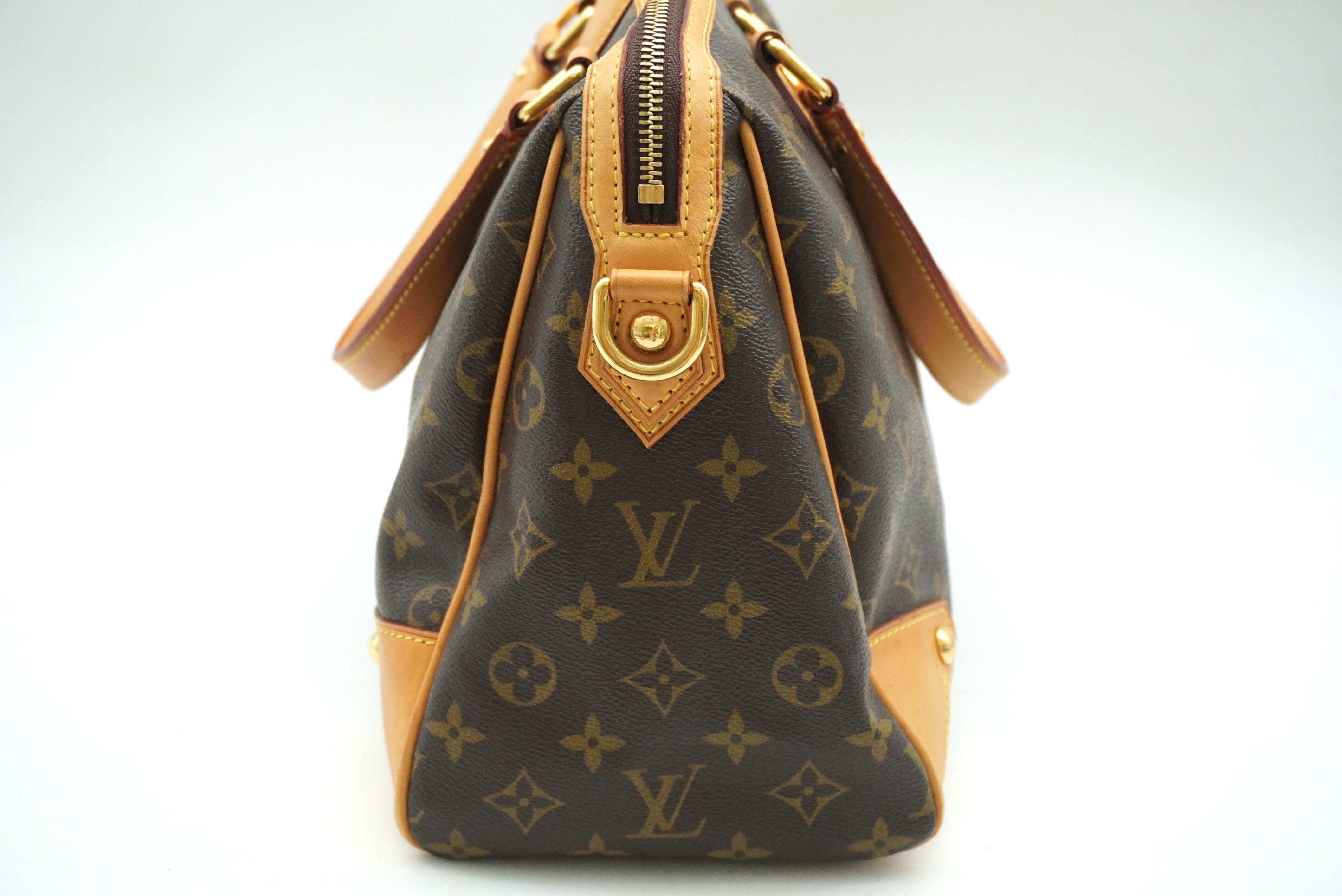 Monogram Retiro PM M40325 Shoulder Strap Handbag — view 4
