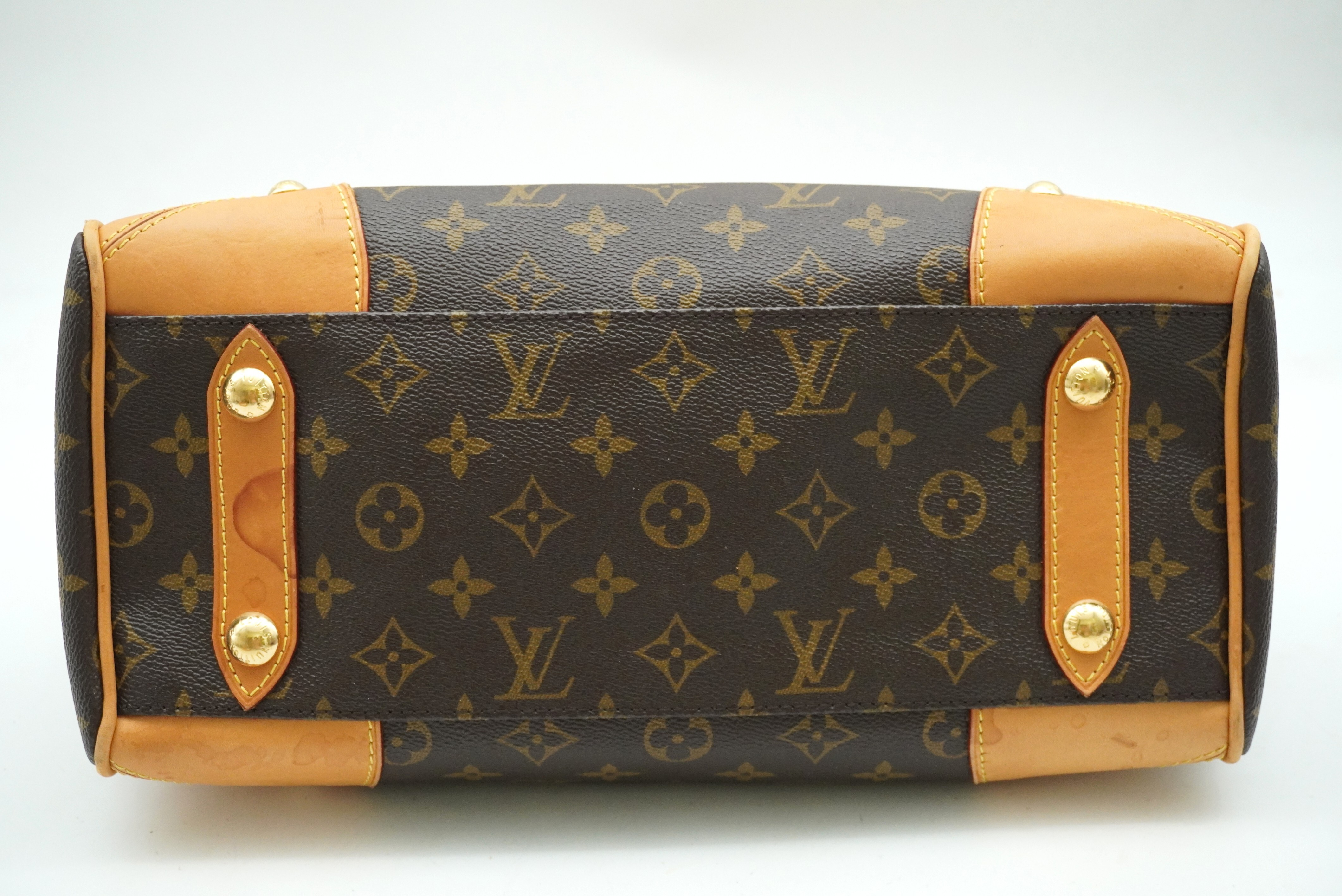 Monogram Retiro PM M40325 Shoulder Strap Handbag — view 5