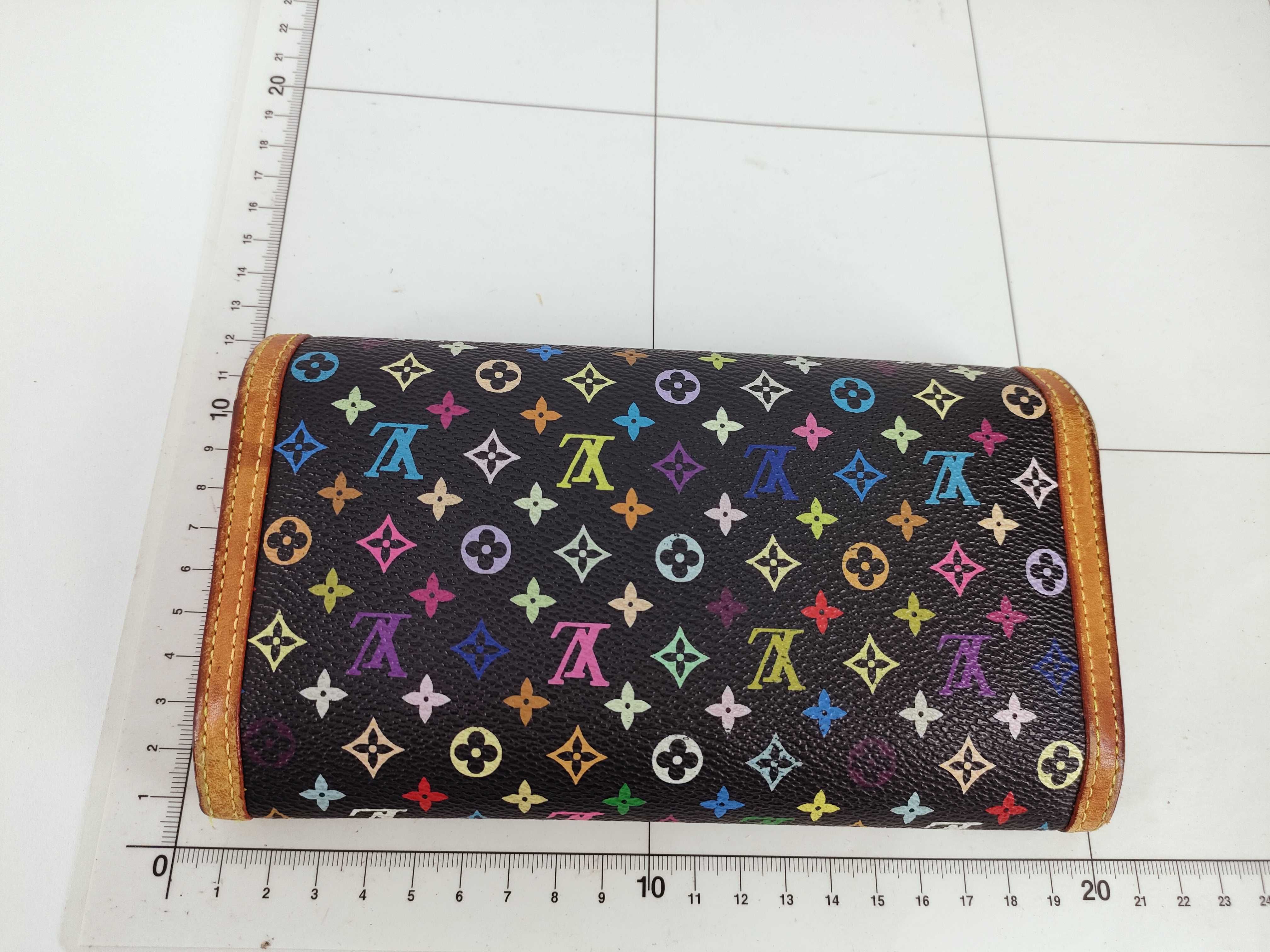 Monogram Multicolor LV Multicolor Portefeuille Tresor International Wallet — view 2