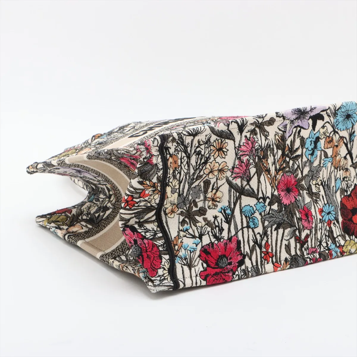 Book Tote Medium Canvas Tote Bag Multicolor — view 4