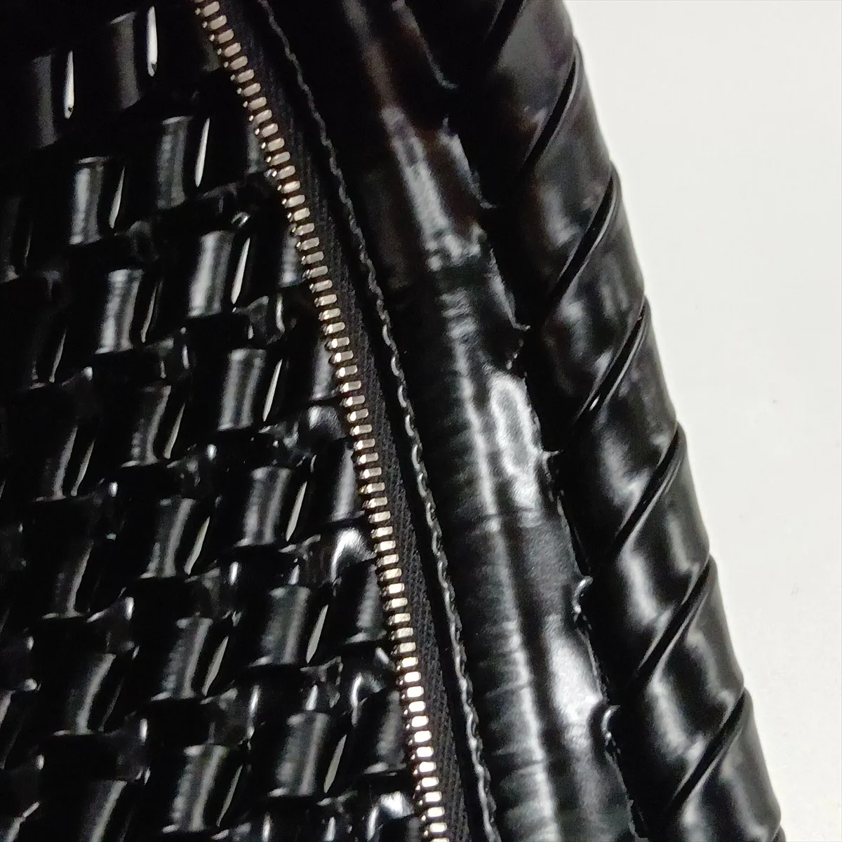 Intrecciato Leather Clutch Bag, Black — view 9