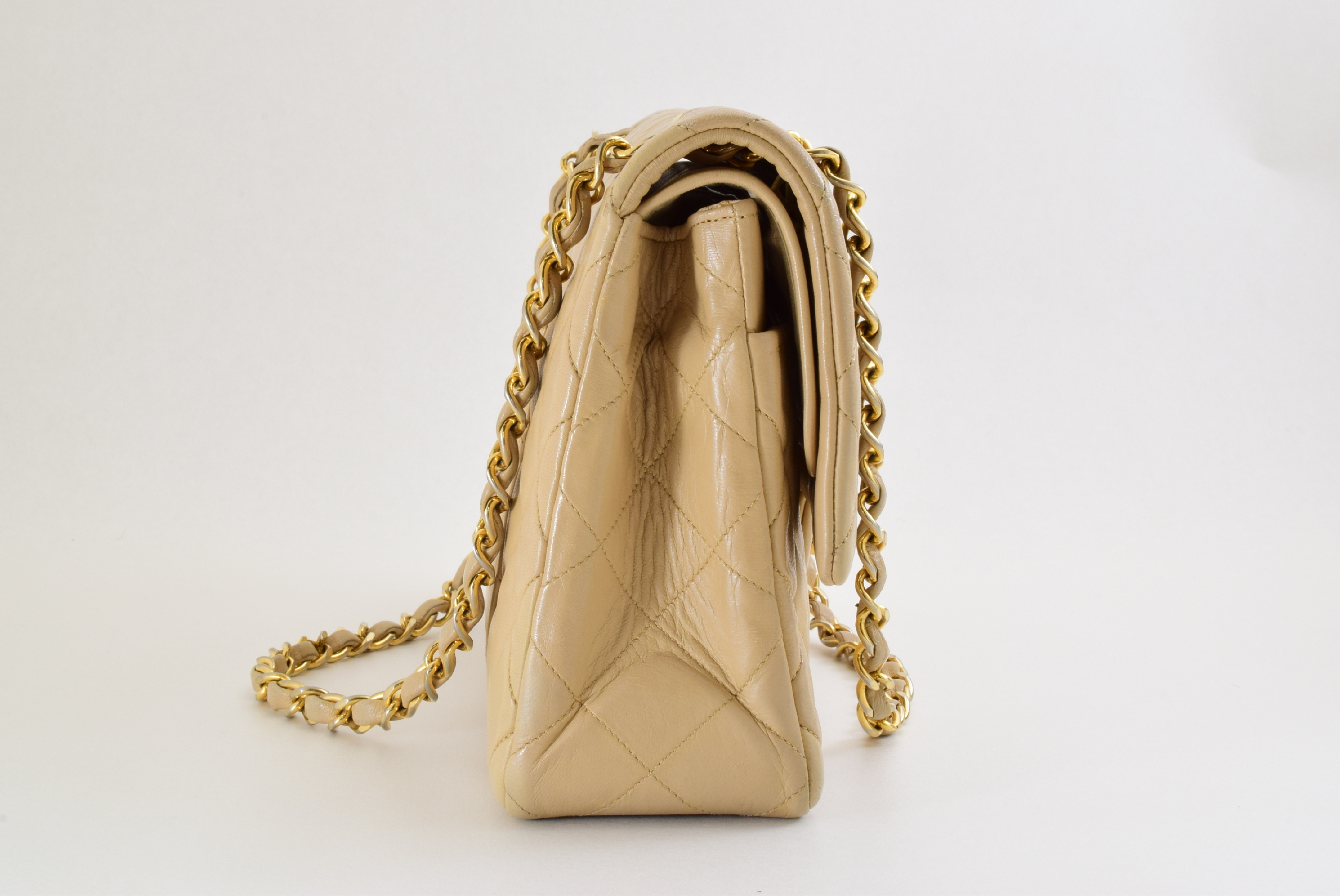 Matelassé Double Chain Double Flap Beige Lambskin Shoulder Bag — view 6
