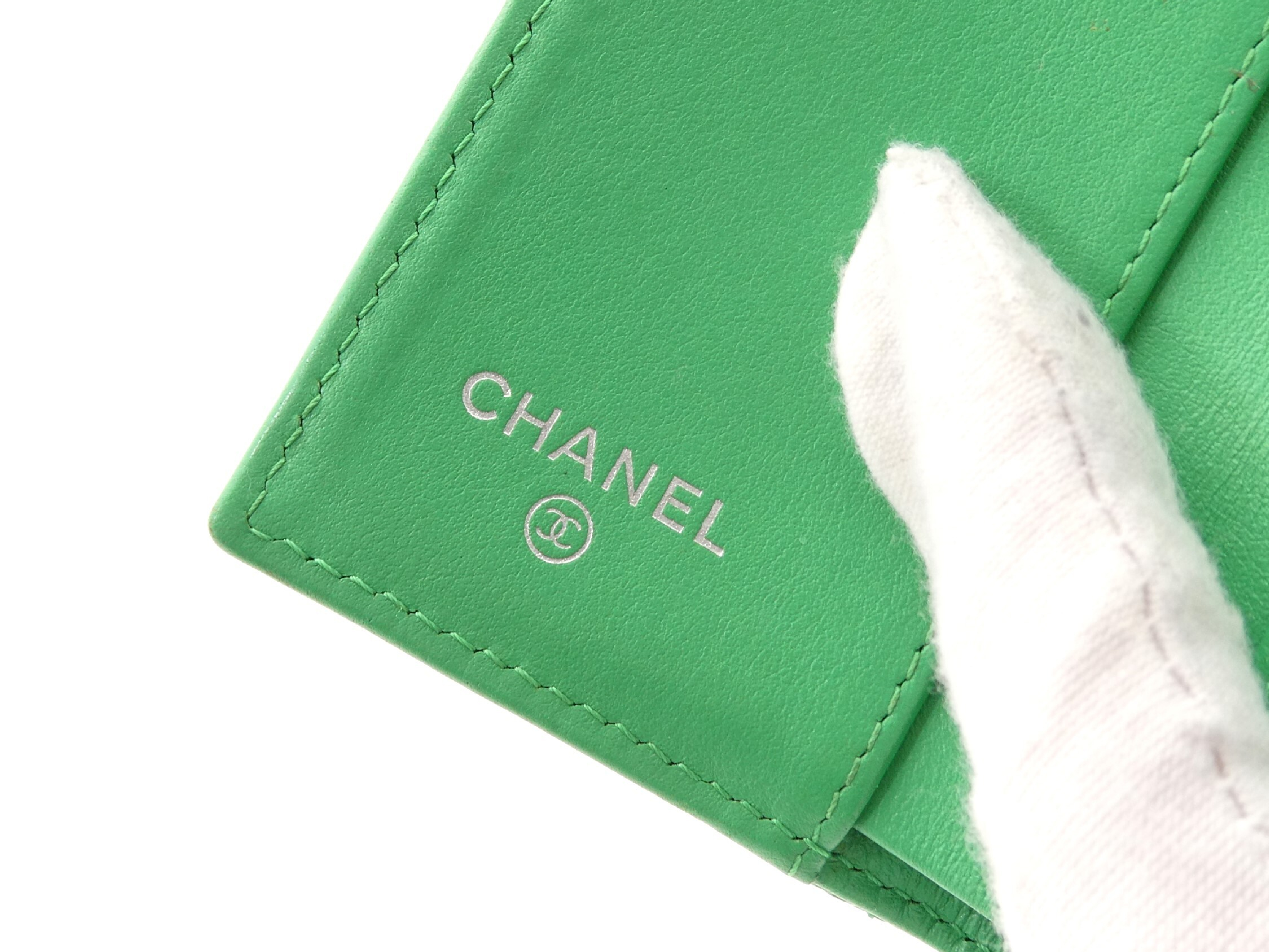 Boy Chanel Matelassé Caviar Skin Tri-fold Wallet — view 8
