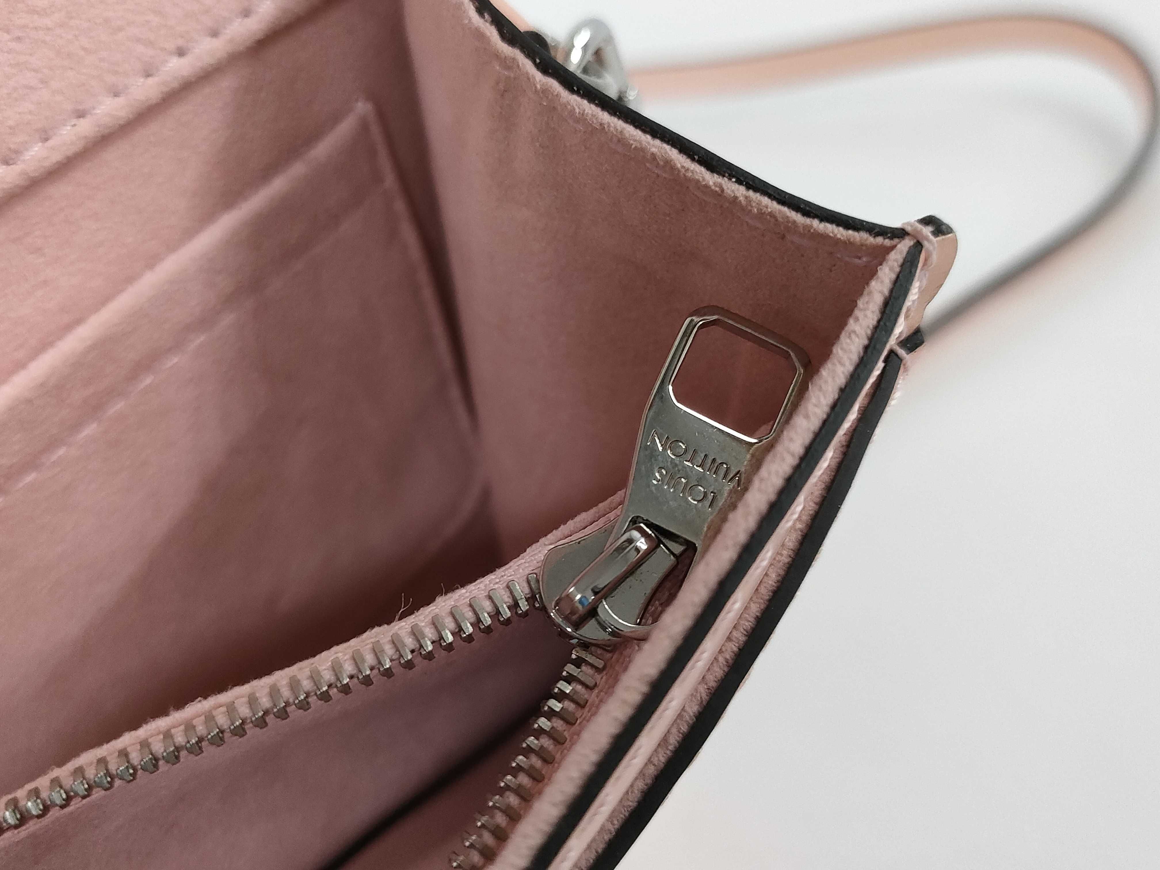 Epi Pochette Louise PM Shoulder Bag — view 13