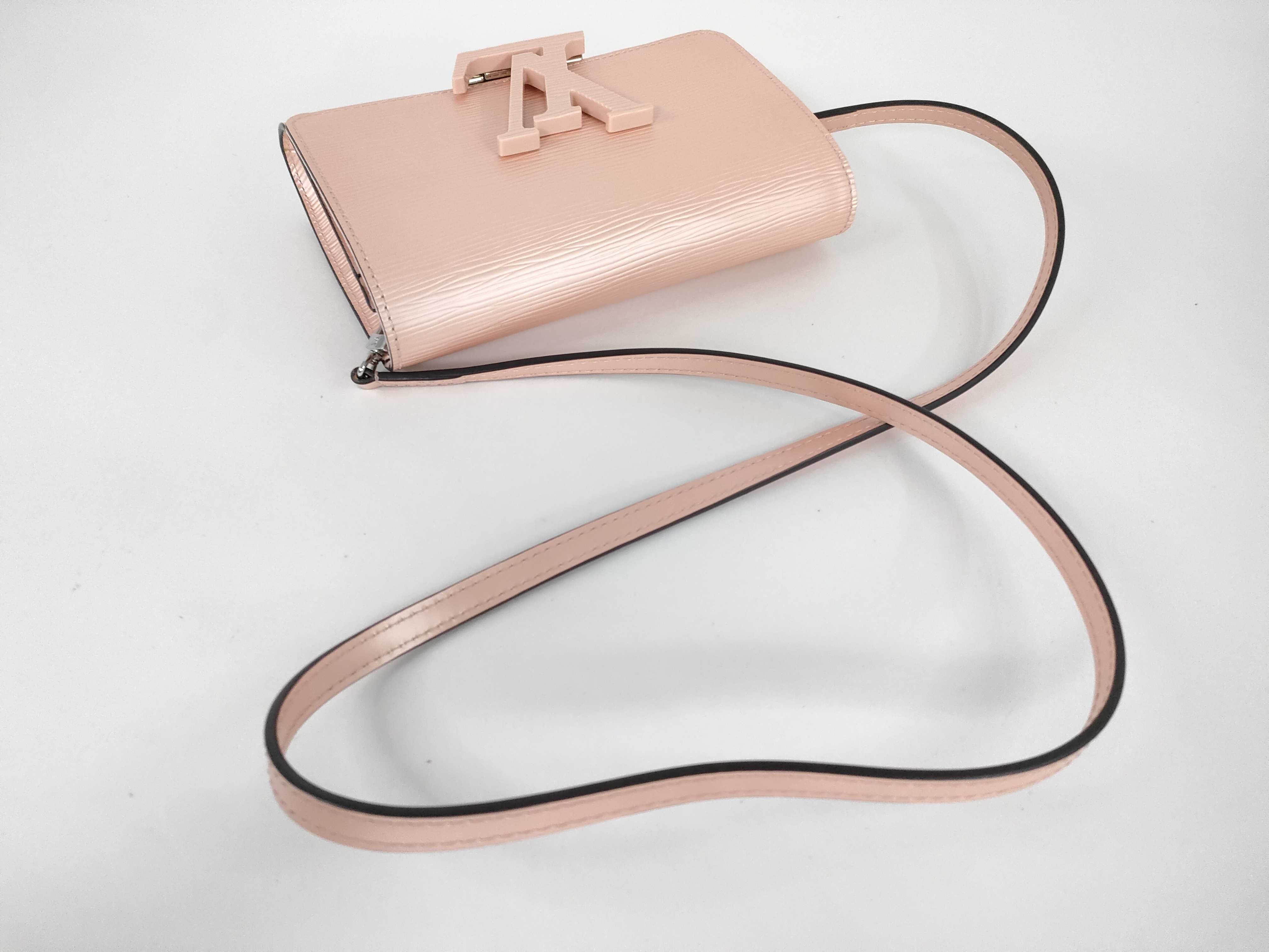 Epi Pochette Louise PM Shoulder Bag — view 3