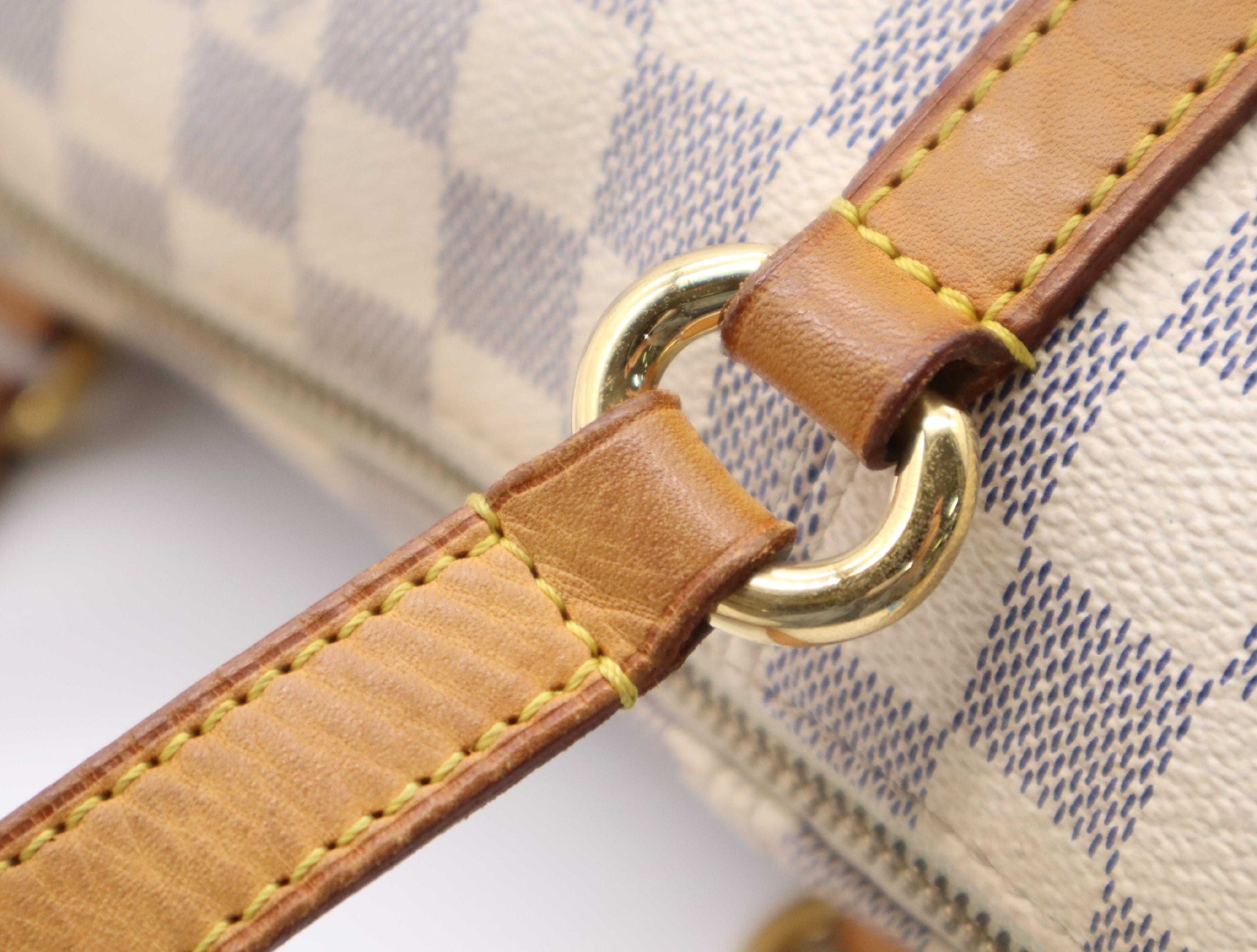 N51262 Azur Totally MM Tote Bag — view 10