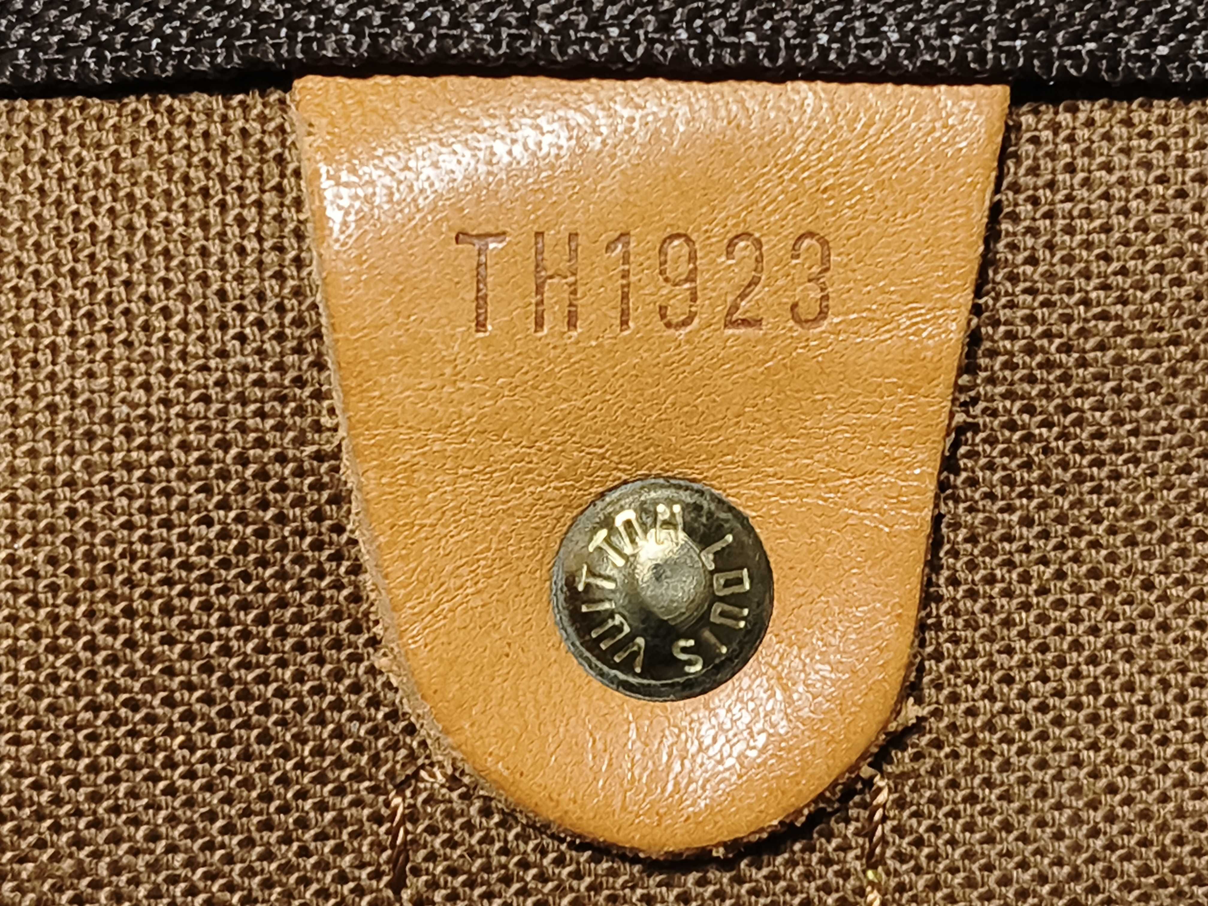 Monogram LV Keepall Bandoulière Boston Bag — view 12