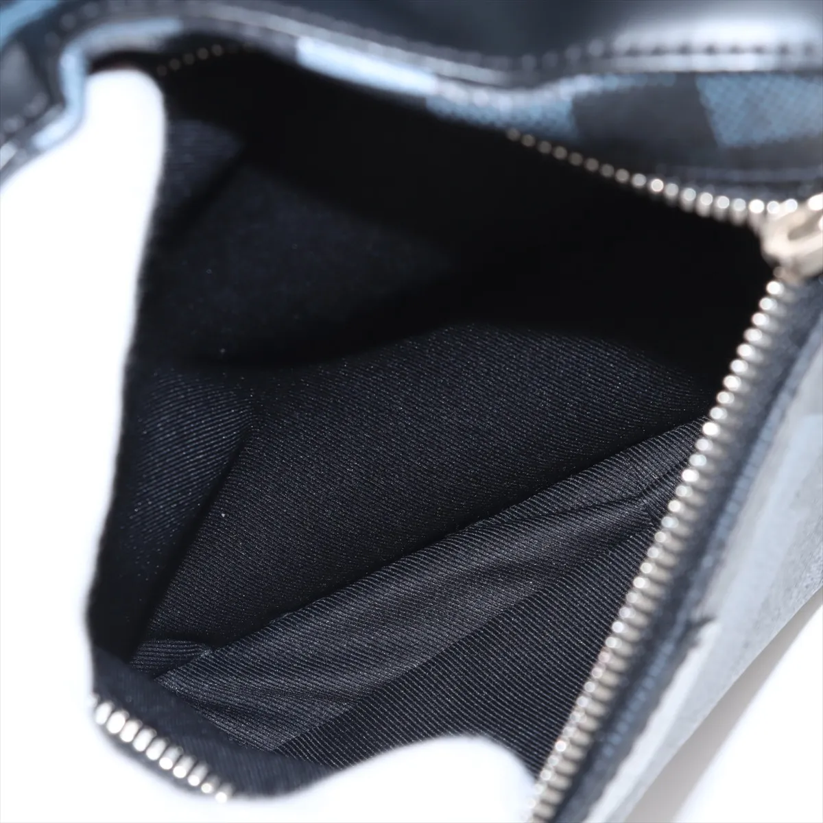 Damier Graphite Pixel Josh N40084 Black x Gray RFID reaction available — view 11