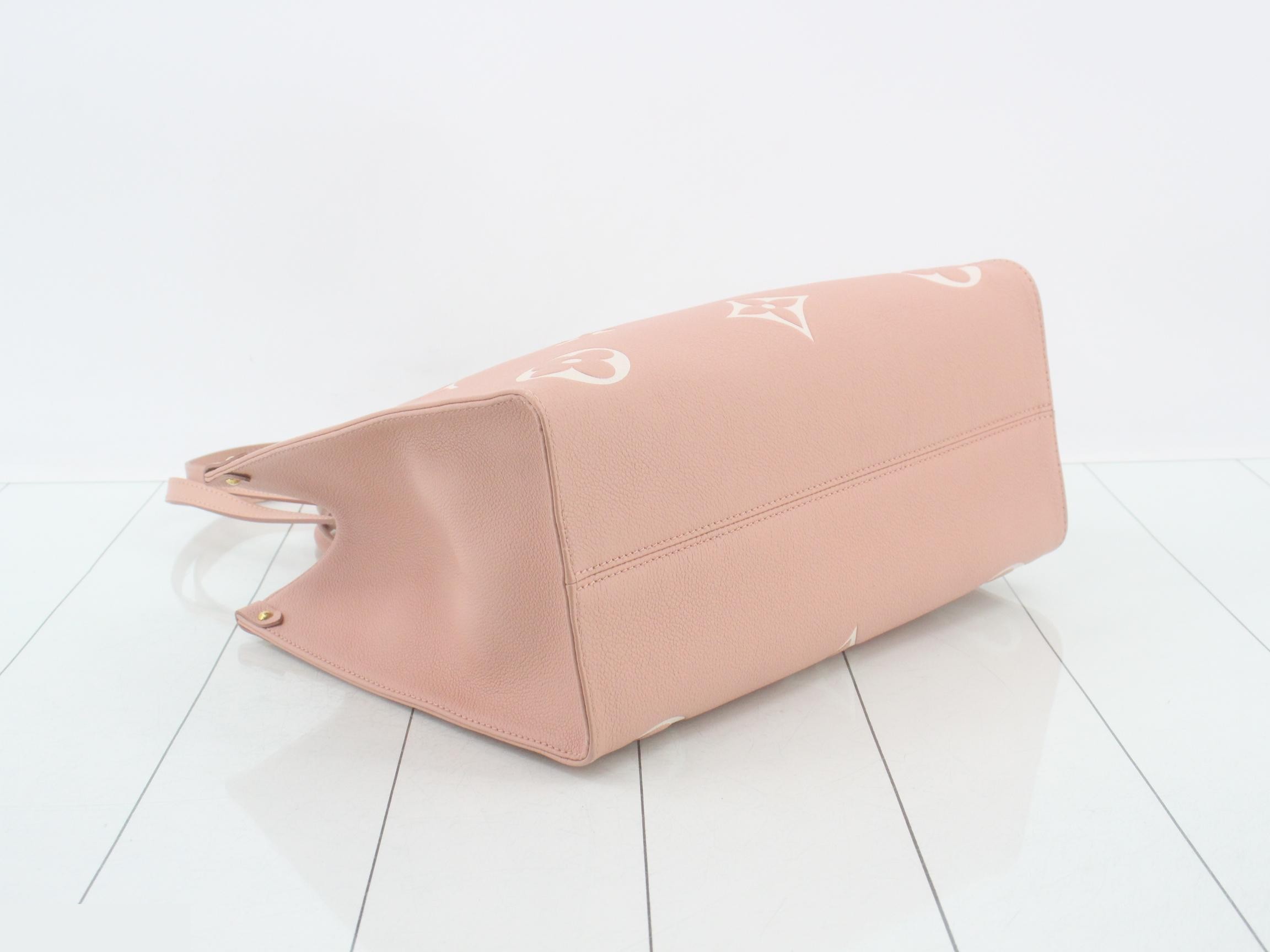 OnTheGo MM Rose Trianon/Crème 2-Way Tote Bag — view 5